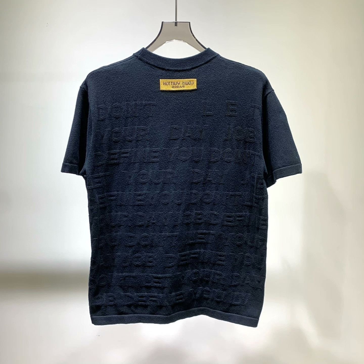 Louis Vuitton Louis Vuitton Knit Black T-Shirt S Men Size US S / EU 44-46 / 1 - 2 Thumbnail