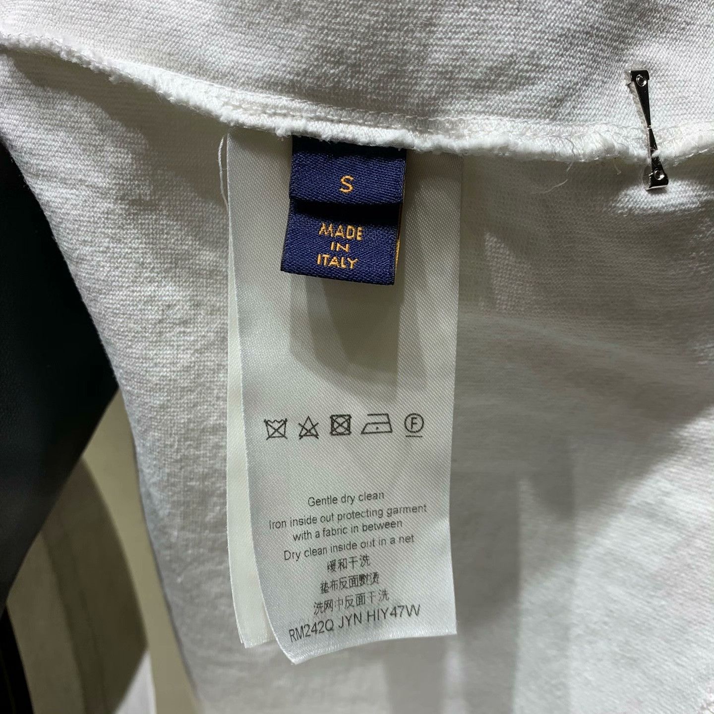Louis Vuitton Louis Vuitton T-Shirt S Men Size US S / EU 44-46 / 1 - 7 Thumbnail