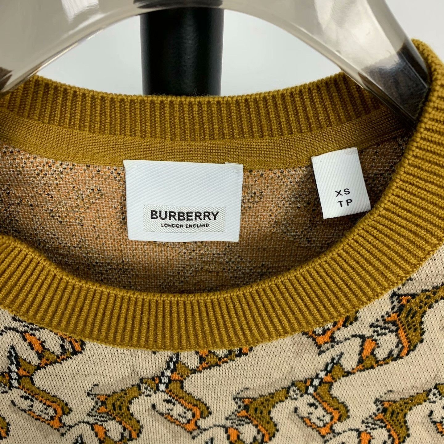 Burberry Burberry Wool Printed Sweater XS Women Size XS / US 0-2 / IT 36-38 - 8 Thumbnail