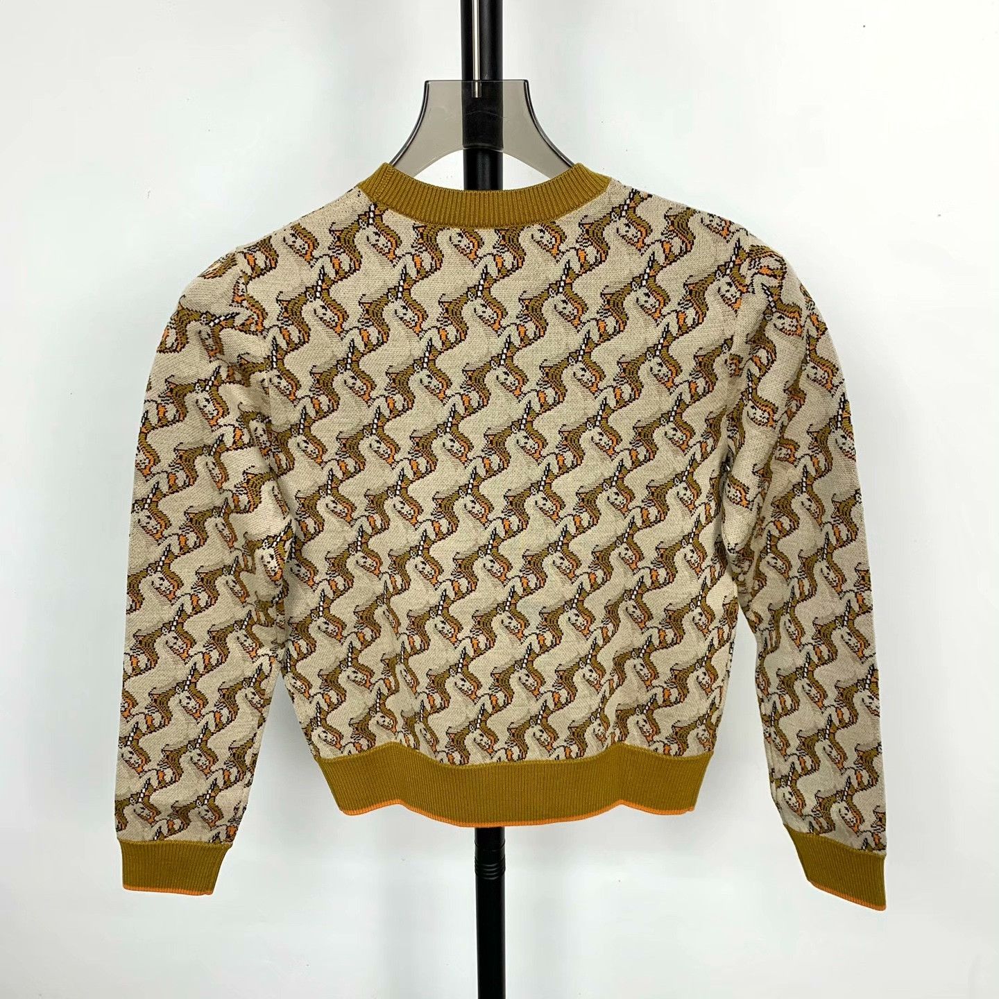 Burberry Burberry Wool Printed Sweater XS Women Size XS / US 0-2 / IT 36-38 - 2 Thumbnail