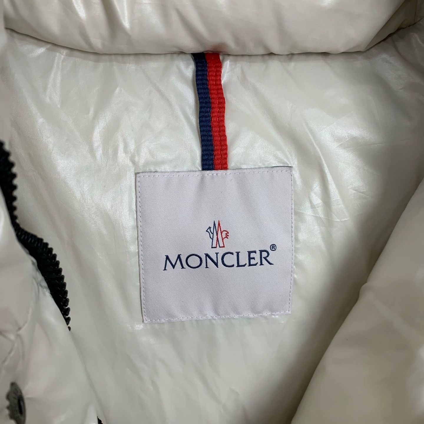 Moncler Moncler Nylon Heavy Coat XS Men Size US XS / EU 42 / 0 - 5 Thumbnail