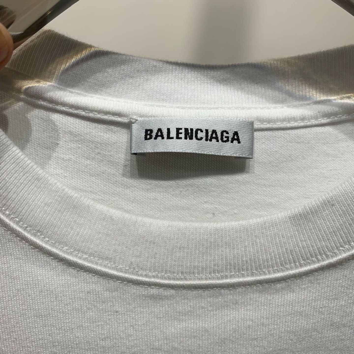 Balenciaga Balenciaga White T-Shirt S Men Size US S / EU 44-46 / 1 - 6 Thumbnail