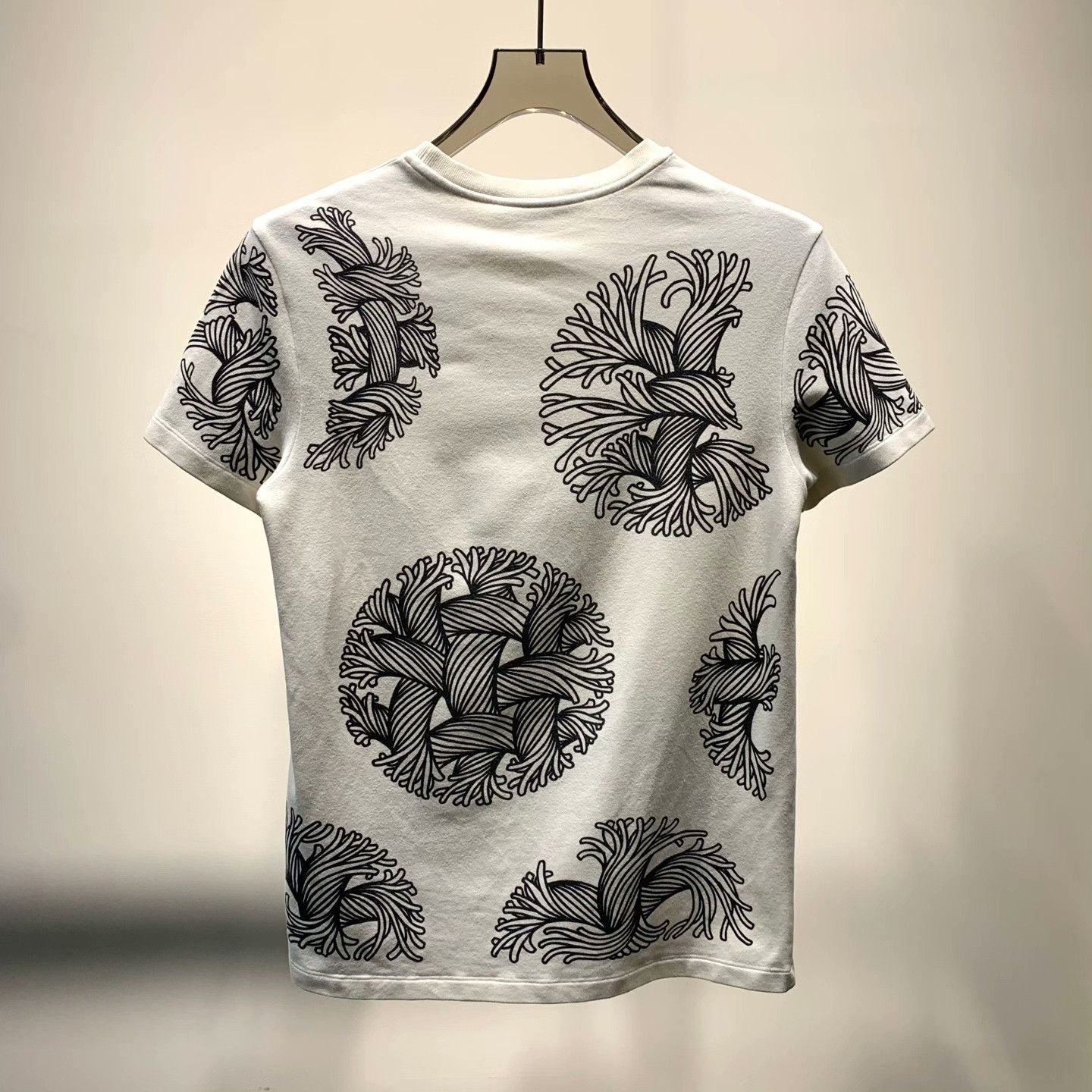 Louis Vuitton Louis Vuitton T-Shirt XXS Men Size US XXS / EU 40 - 2 Thumbnail