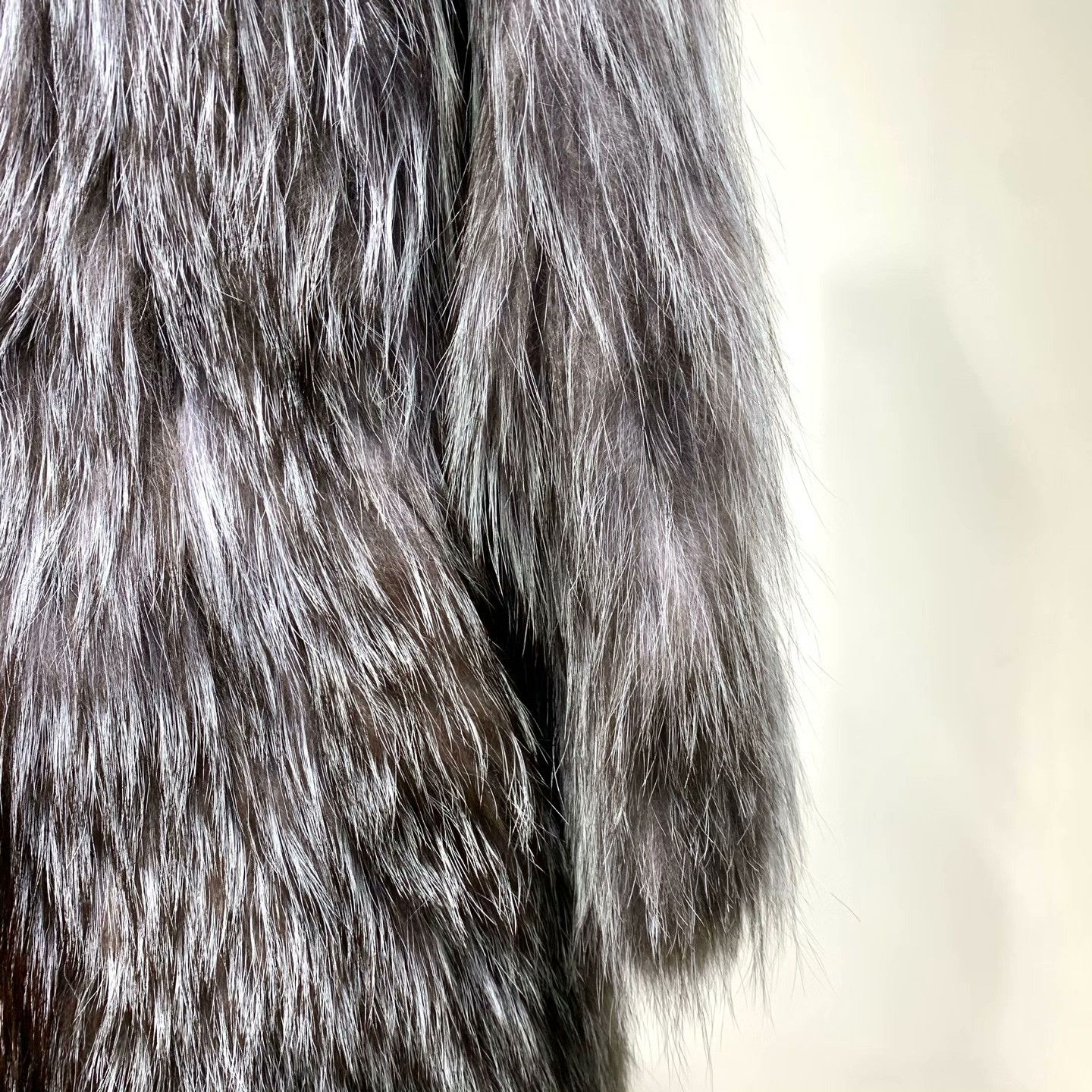 Maje Maje Fur Long Silver Sweater 43 Women Size L / US 10 / IT 46 - 4 Thumbnail