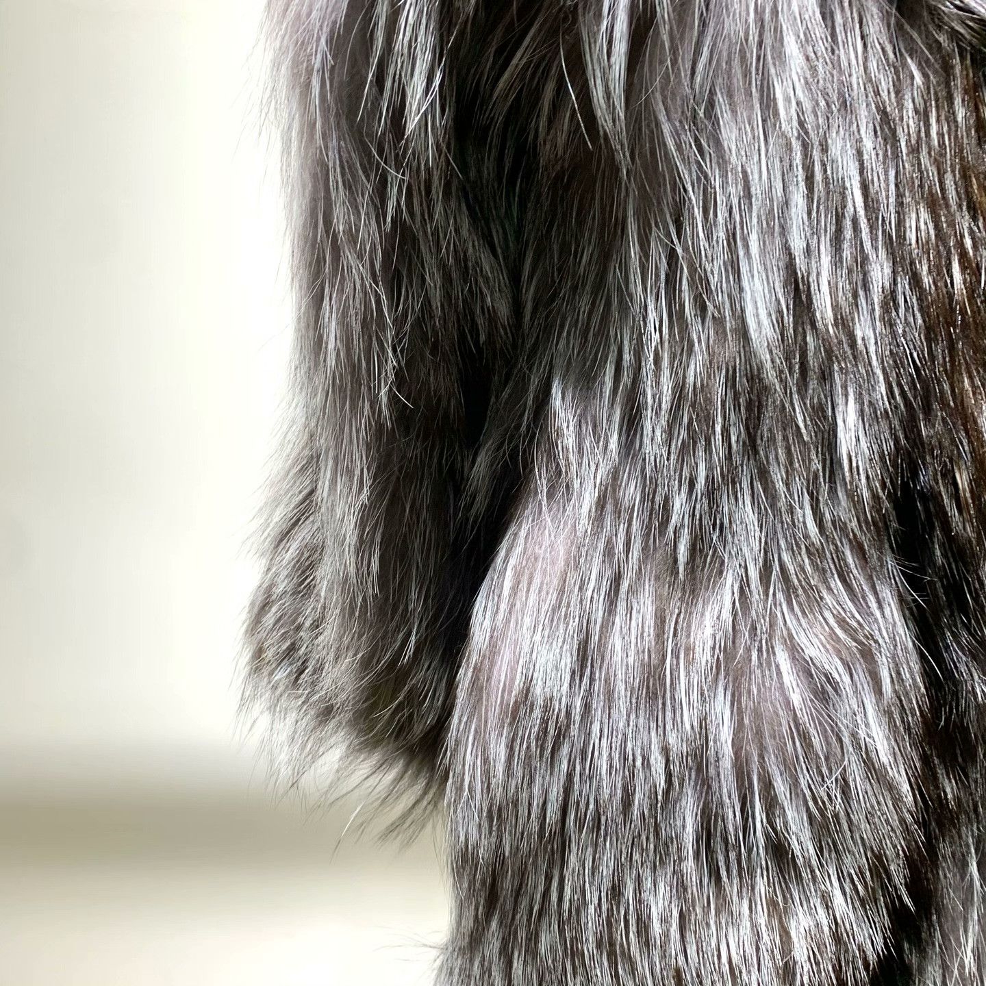 Maje Maje Fur Long Silver Sweater 43 Women Size L / US 10 / IT 46 - 5 Thumbnail
