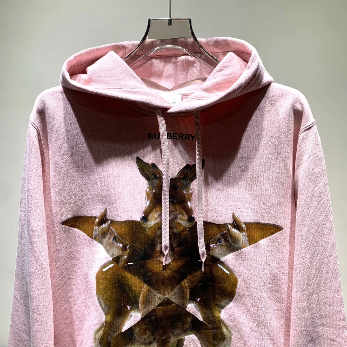 Burberry Burberry Printed Hoodie M Men Size US M / EU 48-50 / 2 - 3 Thumbnail