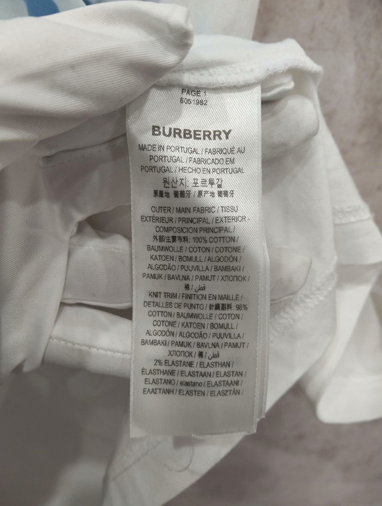 Burberry Burberry T-Shirt S Women Size S / US 4 / IT 40 - 5 Thumbnail