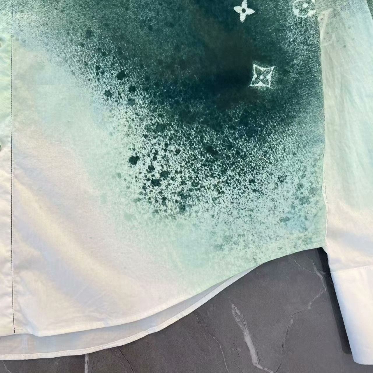 Louis Vuitton Louis Vuitton Green Shirt XS Men Size US XS / EU 42 / 0 - 4 Thumbnail
