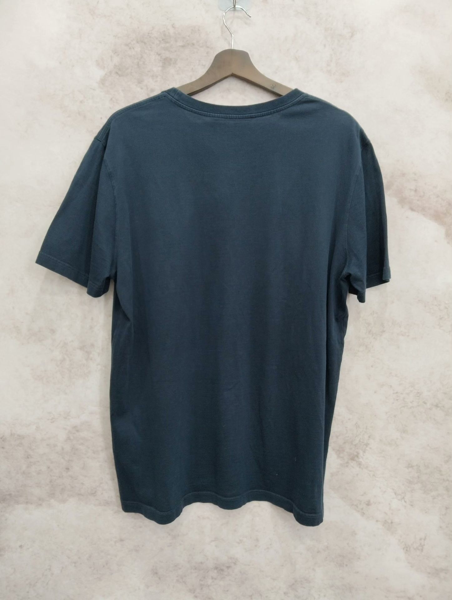 Louis Vuitton Louis Vuitton T-Shirt XL Men Size US XL / EU 56 / 4 - 2 Thumbnail