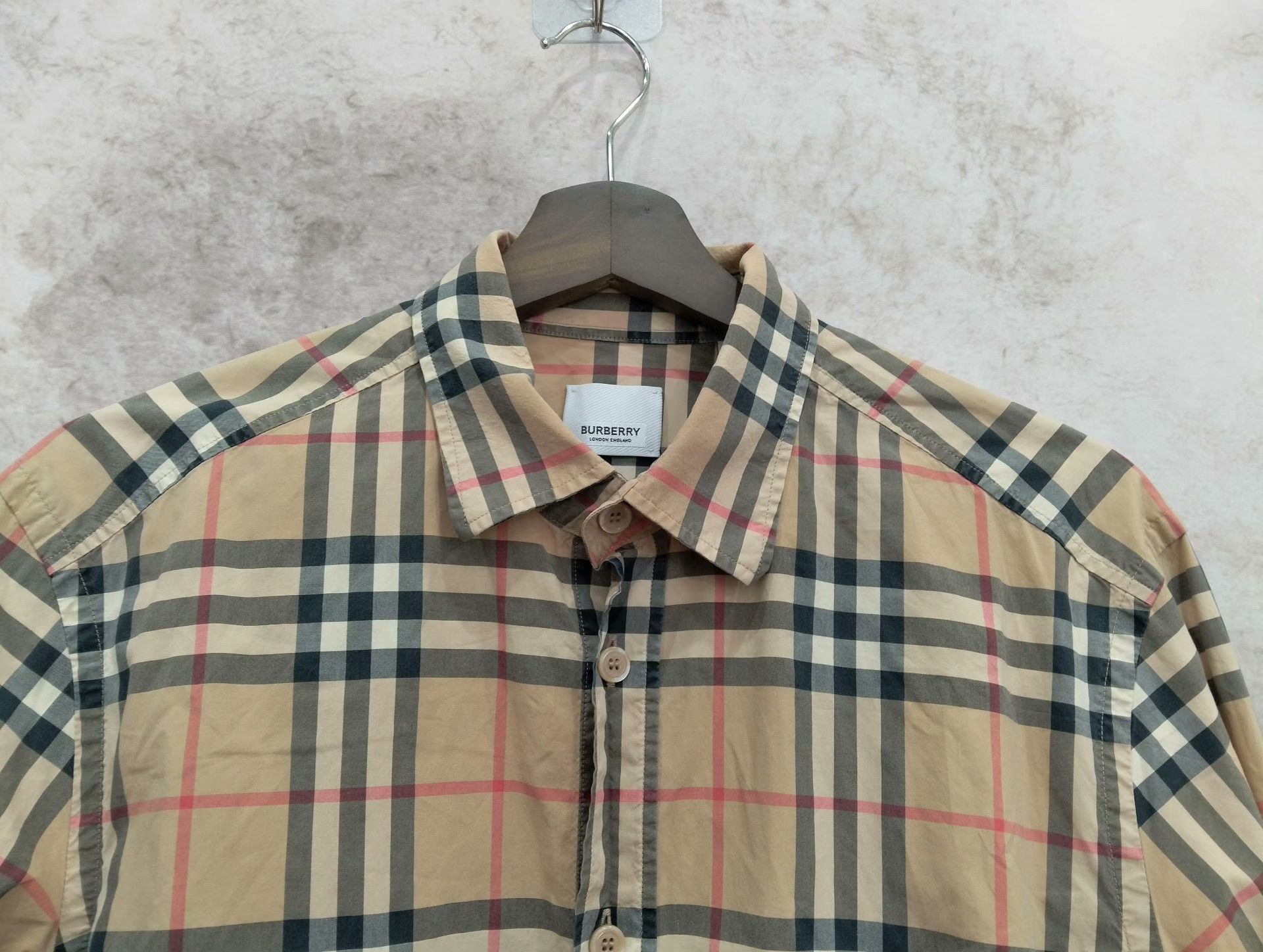 Burberry Burberry Shirt M Men Size US M / EU 48-50 / 2 - 8 Thumbnail