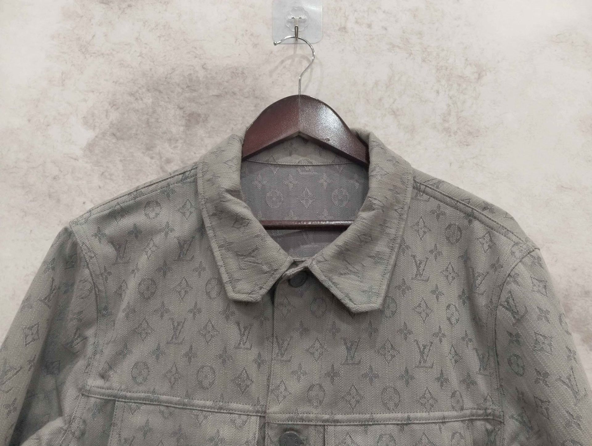 Louis Vuitton Louis Vuitton Light Jacket 36 Men Size US S / EU 44-46 / 1 - 6 Thumbnail