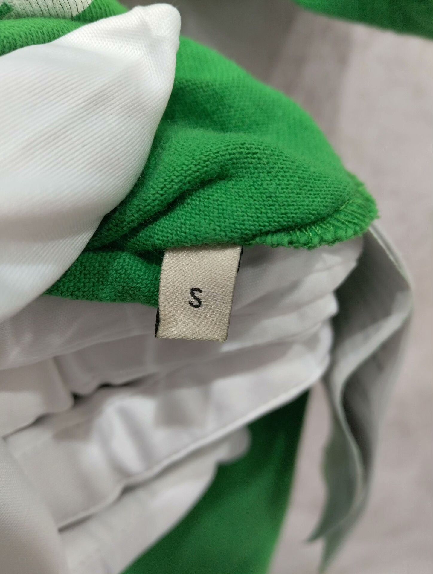 Gucci Gucci T-Shirt S Women Size S / US 4 / IT 40 - 4 Thumbnail