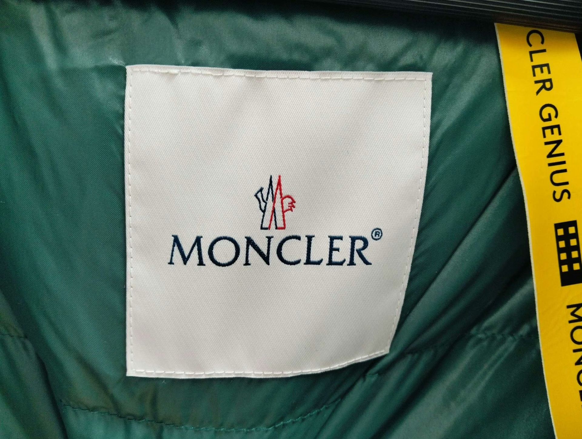 Moncler Moncler Black Vest M Men Size US M / EU 48-50 / 2 - 3 Thumbnail