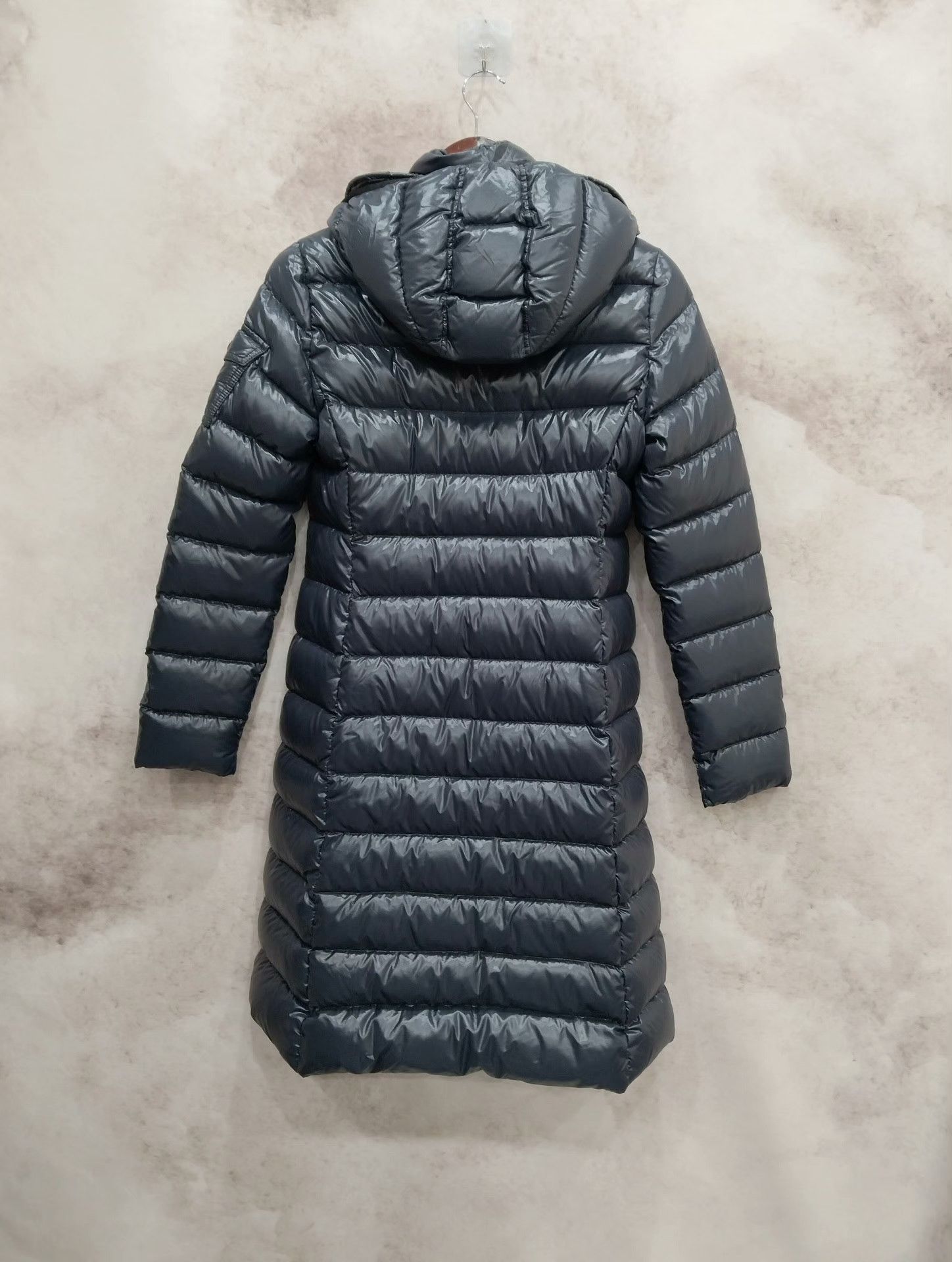 Moncler Moncler Down Down Jacket 39.5 Women Size M / US 6-8 / IT 42-44 - 2 Thumbnail