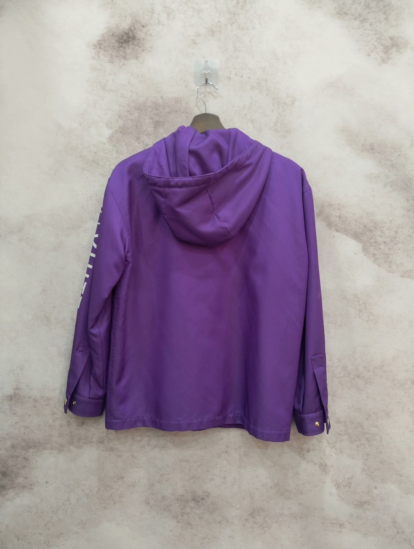 Louis Vuitton Louis Vuitton Purple Jacket 34 Women Size XS / US 0-2 / IT 36-38 - 2 Thumbnail