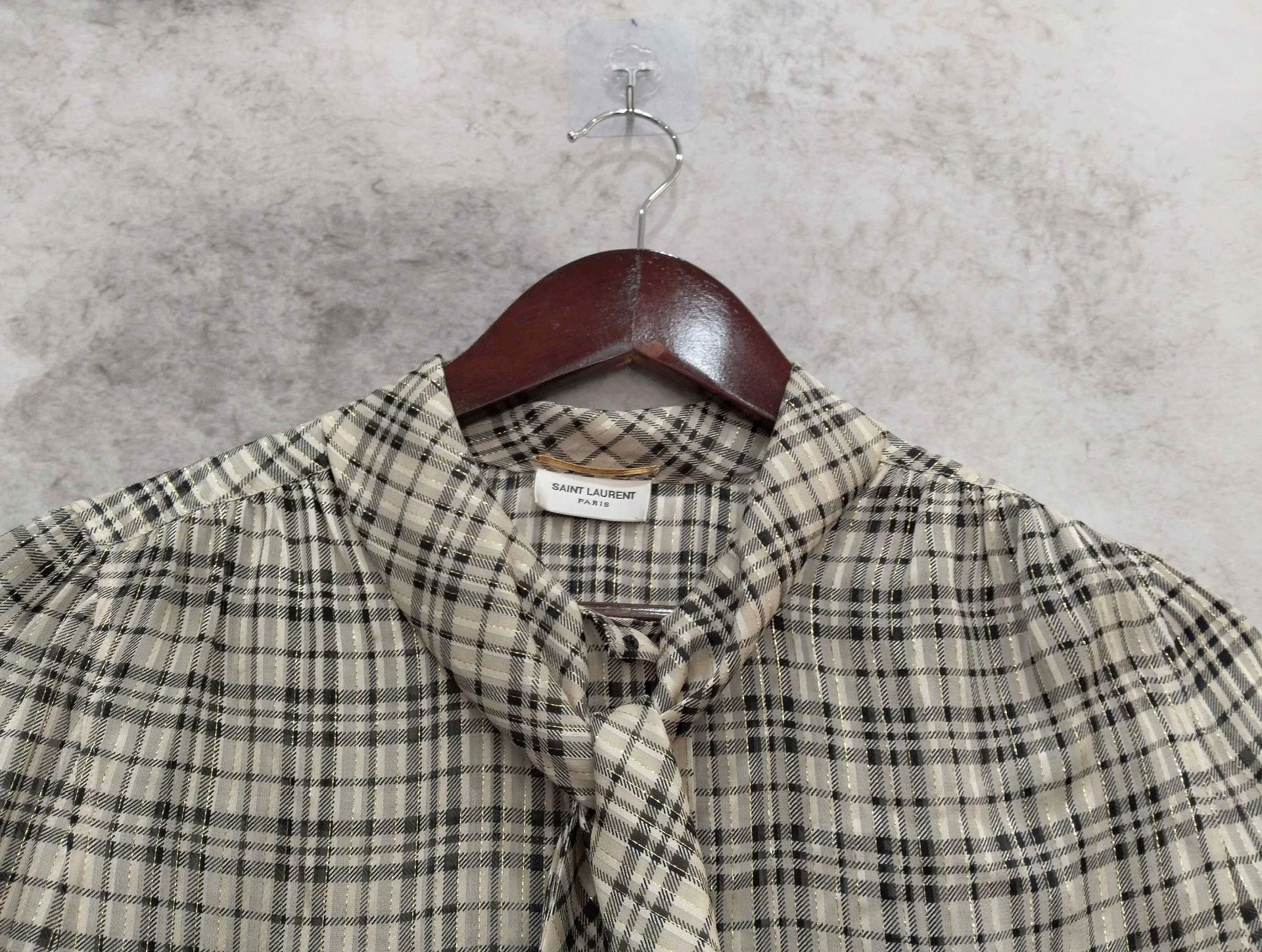 Saint Laurent Paris Saint Laurent Paris Shirt 36 Men Size US S / EU 44-46 / 1 - 6 Thumbnail