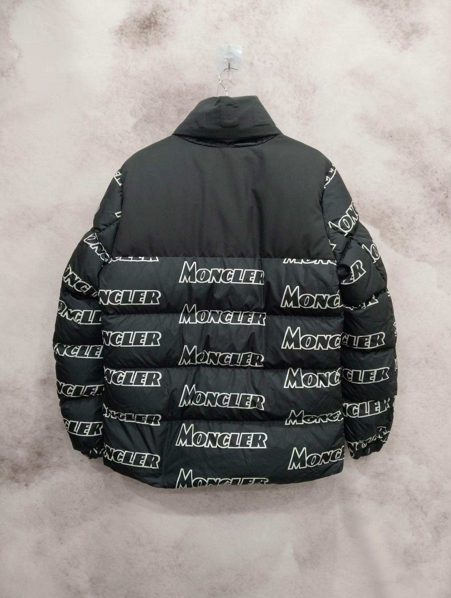Moncler Moncler Down Heavy Coat 5 Men Size US XS / EU 42 / 0 - 2 Thumbnail