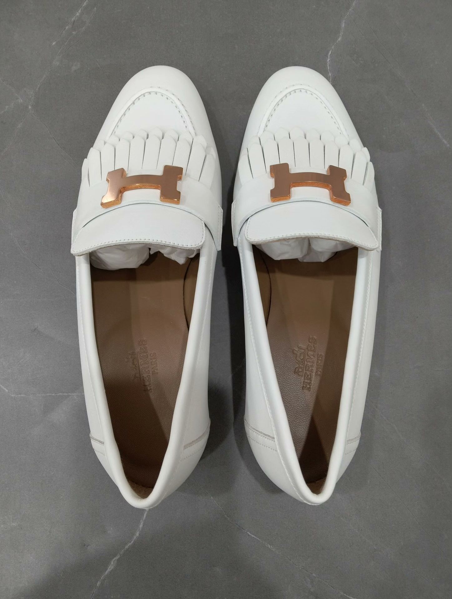 Hermes Hermes Lowtop Sneakers 36 Women Size US 6 / IT 36 - 7 Thumbnail