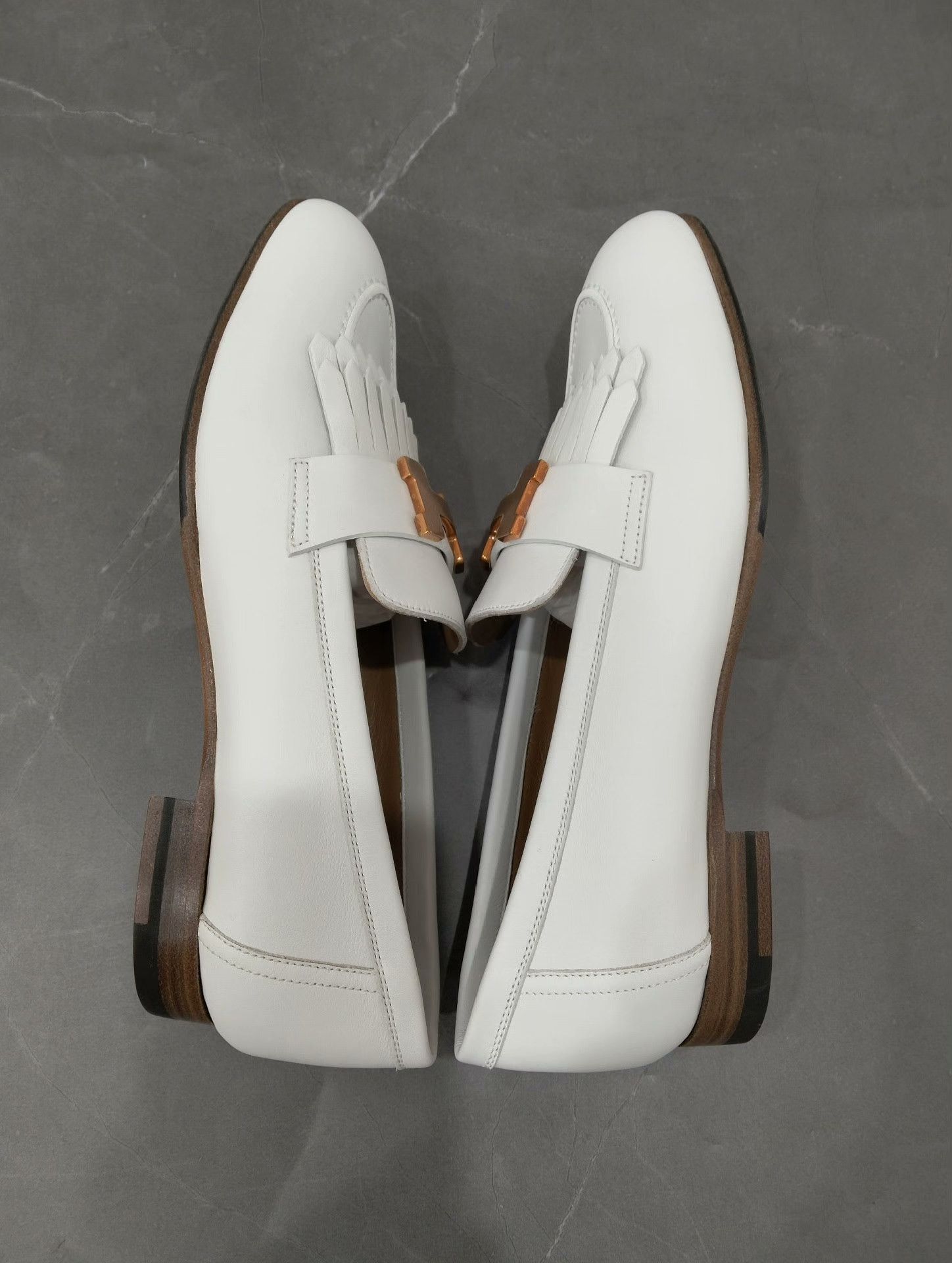 Hermes Hermes Lowtop Sneakers 36 Women Size US 6 / IT 36 - 3 Thumbnail