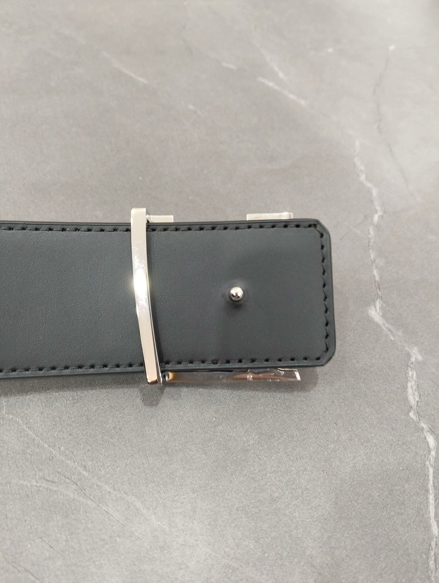 Louis Vuitton Louis Vuitton Belt 23 Men Size ONE SIZE - 3 Thumbnail