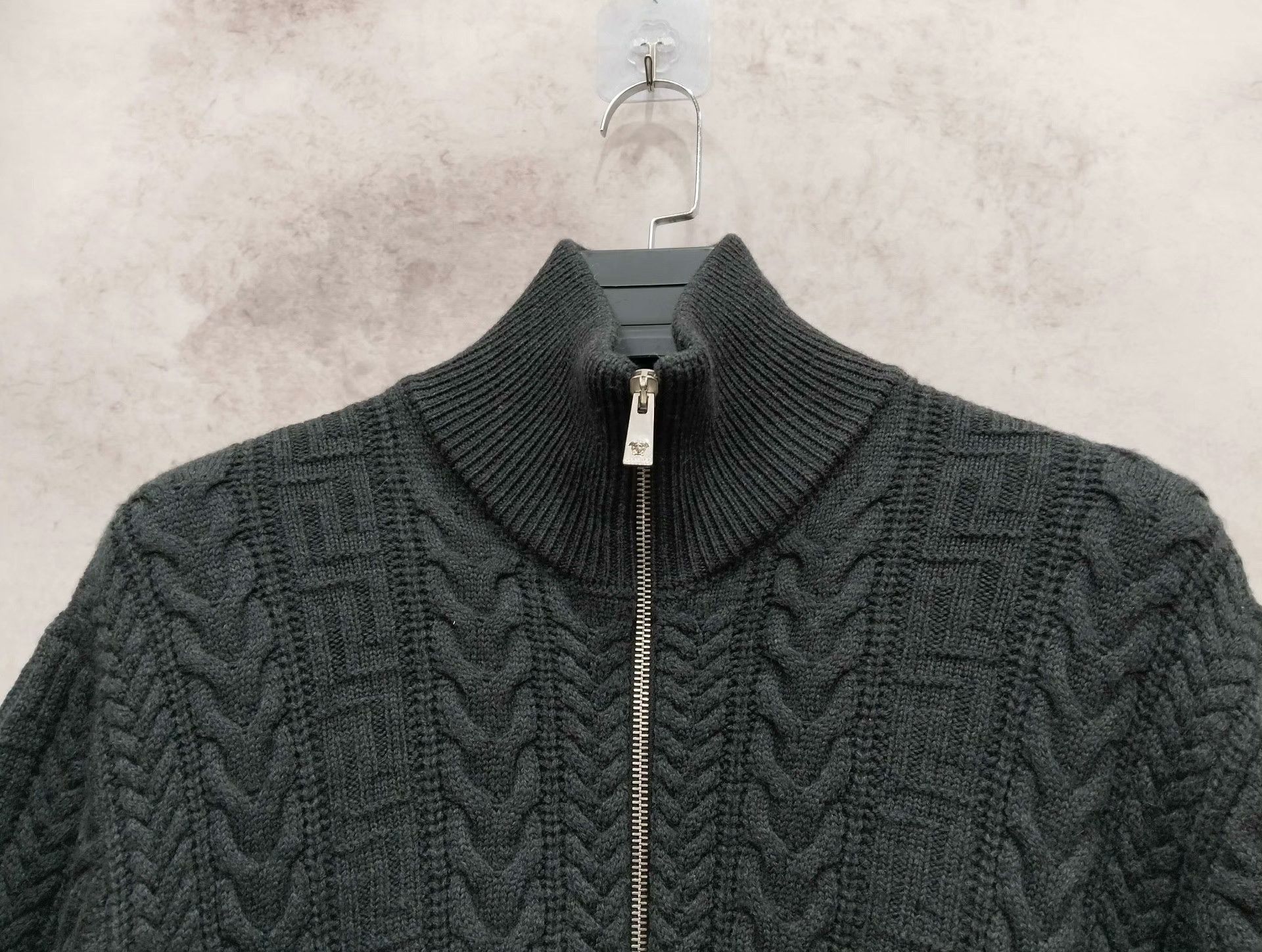 Versace Versace Knit Sweater 48 Men Size US XL / EU 56 / 4 - 5 Thumbnail