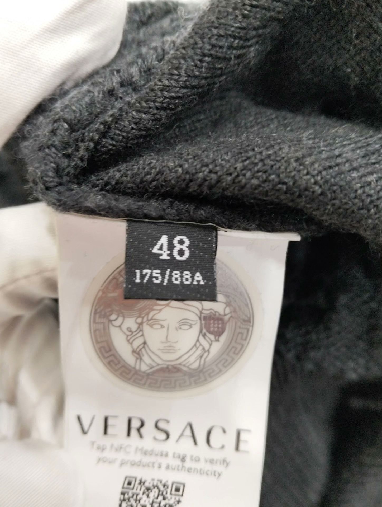 Versace Versace Knit Sweater 48 Men Size US XL / EU 56 / 4 - 4 Thumbnail