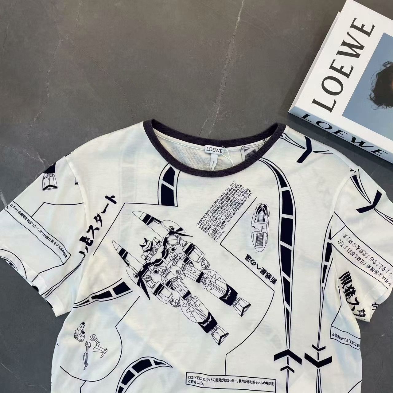 Loewe Loewe White T-Shirt S Women Size S / US 4 / IT 40 - 6 Thumbnail