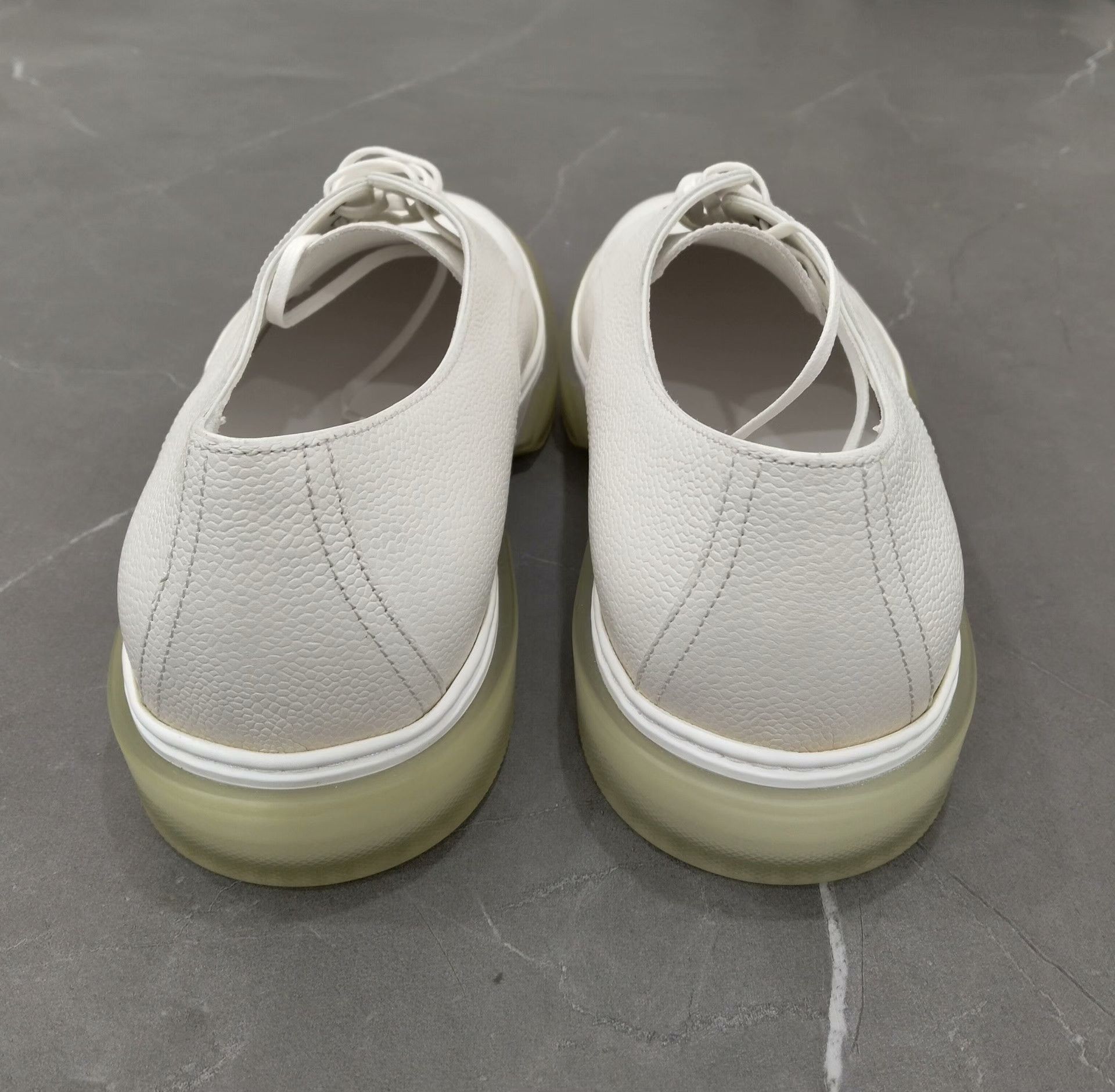 Hermes Hermes White Lowtop Sneakers 41 Men Size US 8.5 / EU 41-42 - 5 Thumbnail
