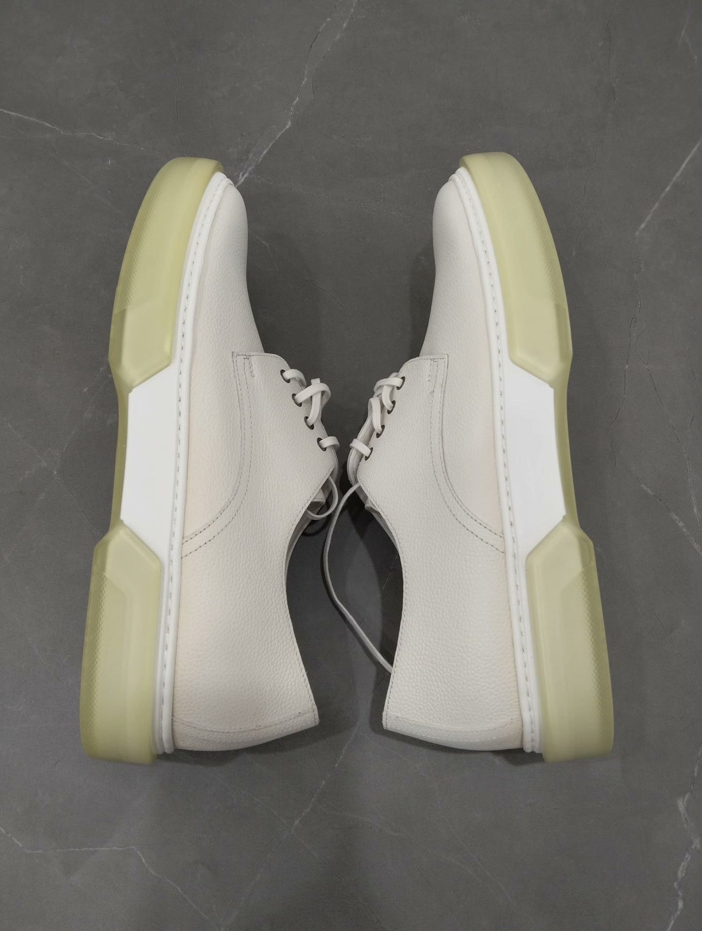 Hermes Hermes White Lowtop Sneakers 41 Men Size US 8.5 / EU 41-42 - 3 Thumbnail
