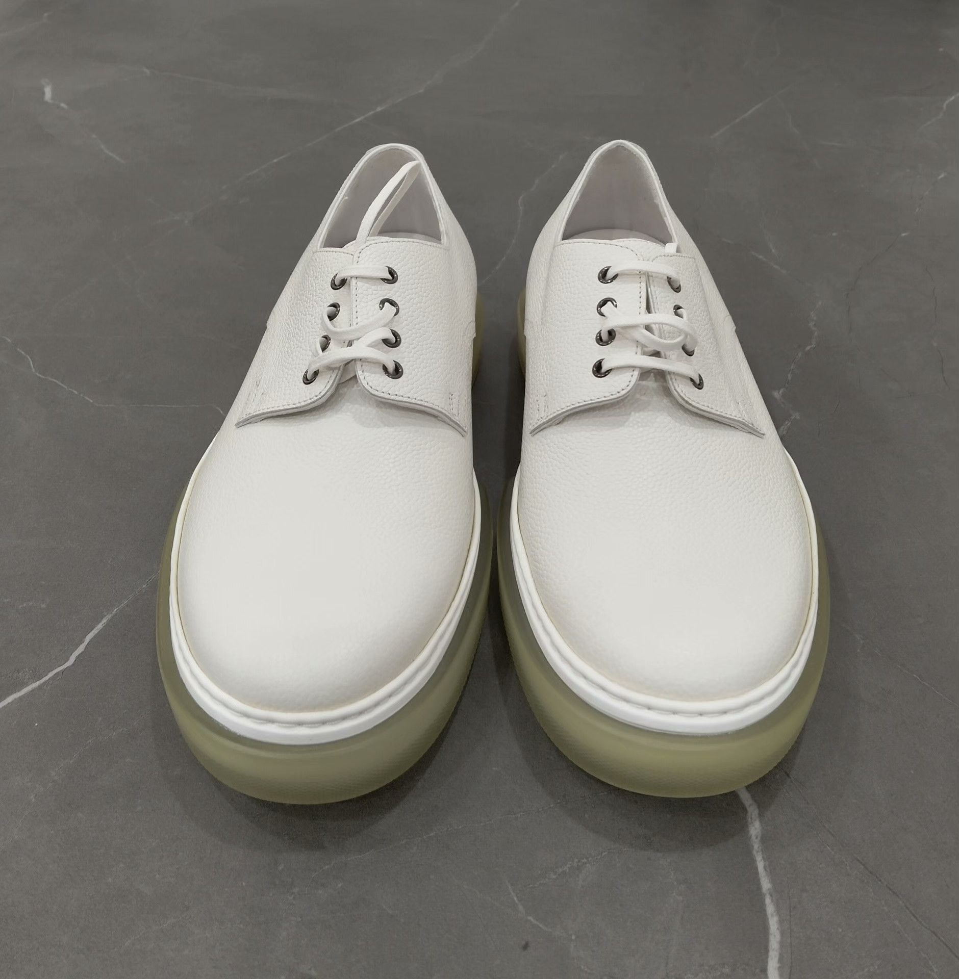 Hermes Hermes White Lowtop Sneakers 41 Men Size US 8.5 / EU 41-42 - 4 Thumbnail