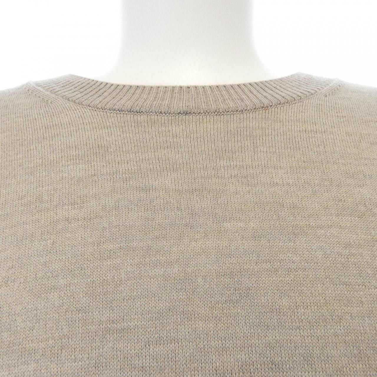 AMI Ami AMI Wool Knitwear Textile Tops HKS111.KN0025 DUTY FREE for USA Size ONE SIZE - 5 Thumbnail