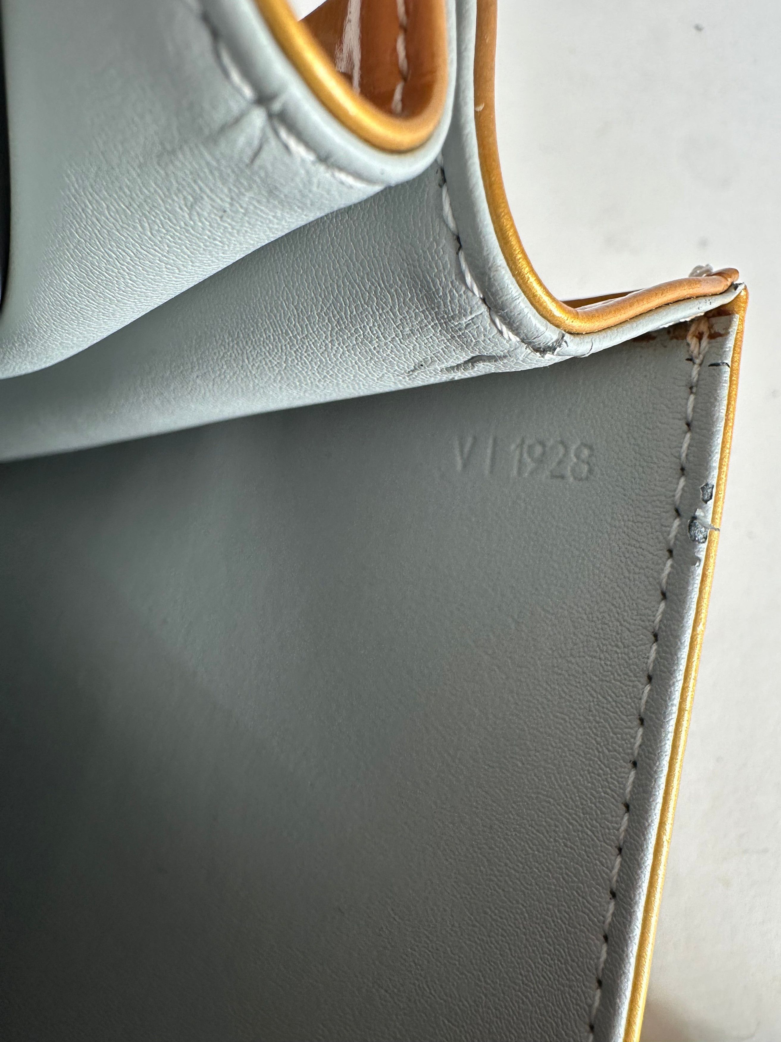 Louis Vuitton Vintage Vernis Leather Handbag Yellow Size ONE SIZE - 12 Thumbnail