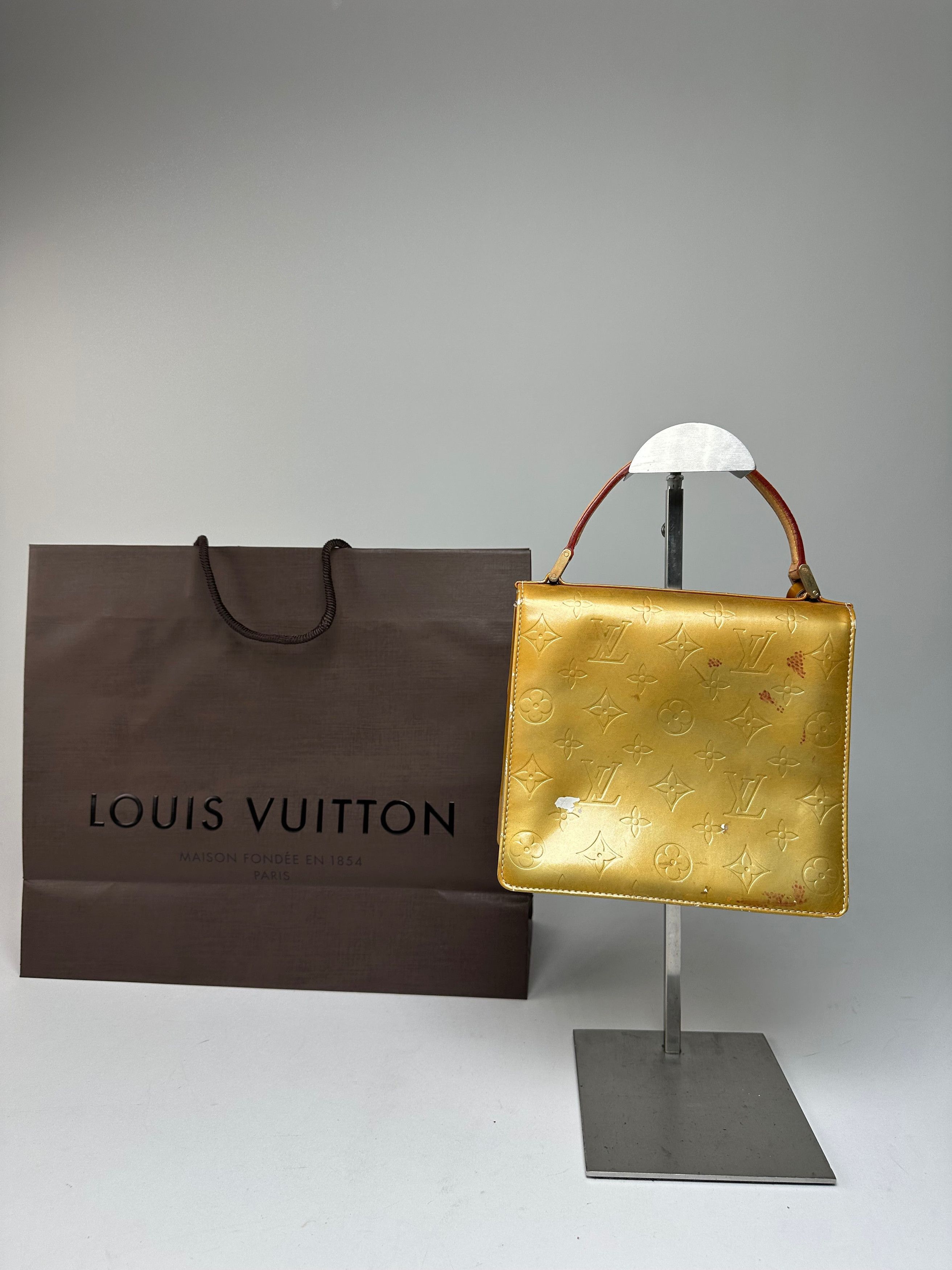 Louis Vuitton Vintage Vernis Leather Handbag Yellow Size ONE SIZE - 2 Thumbnail