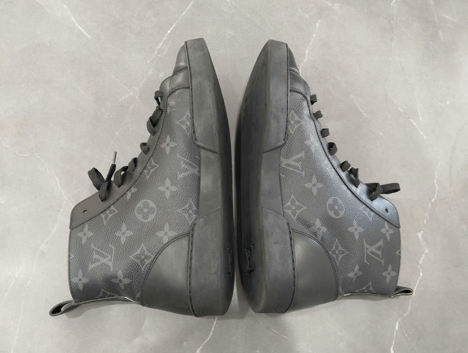 Louis Vuitton Louis Vuitton Hitop Sneakers 39 Men Size US 6.5 / EU 39-40 - 3 Thumbnail