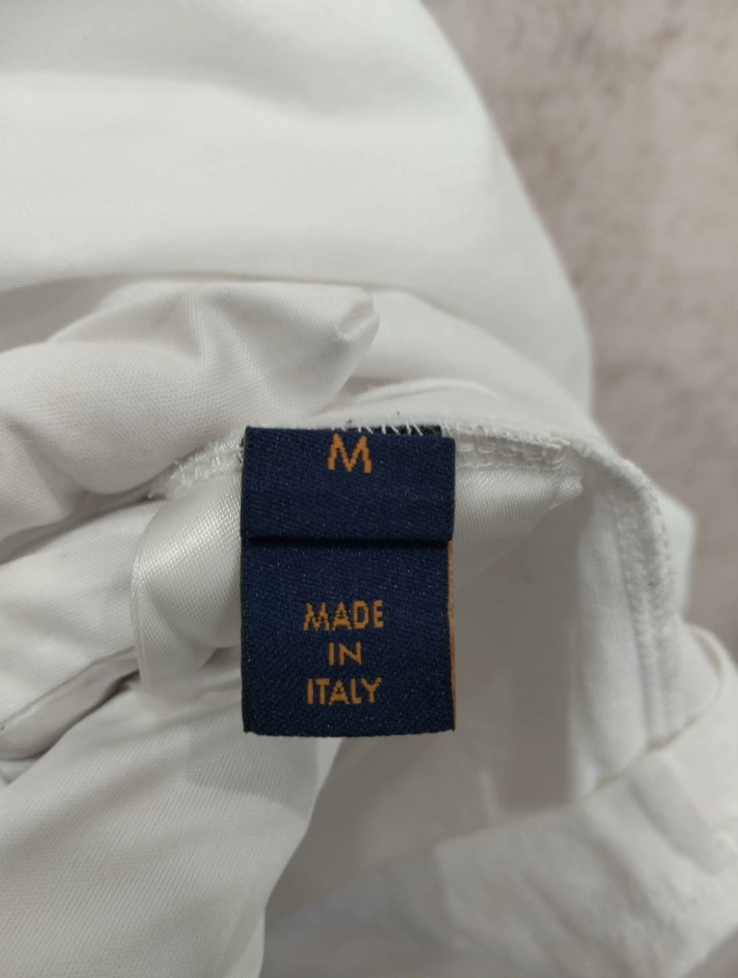 Louis Vuitton Louis Vuitton T-Shirt M Men Size US M / EU 48-50 / 2 - 5 Thumbnail