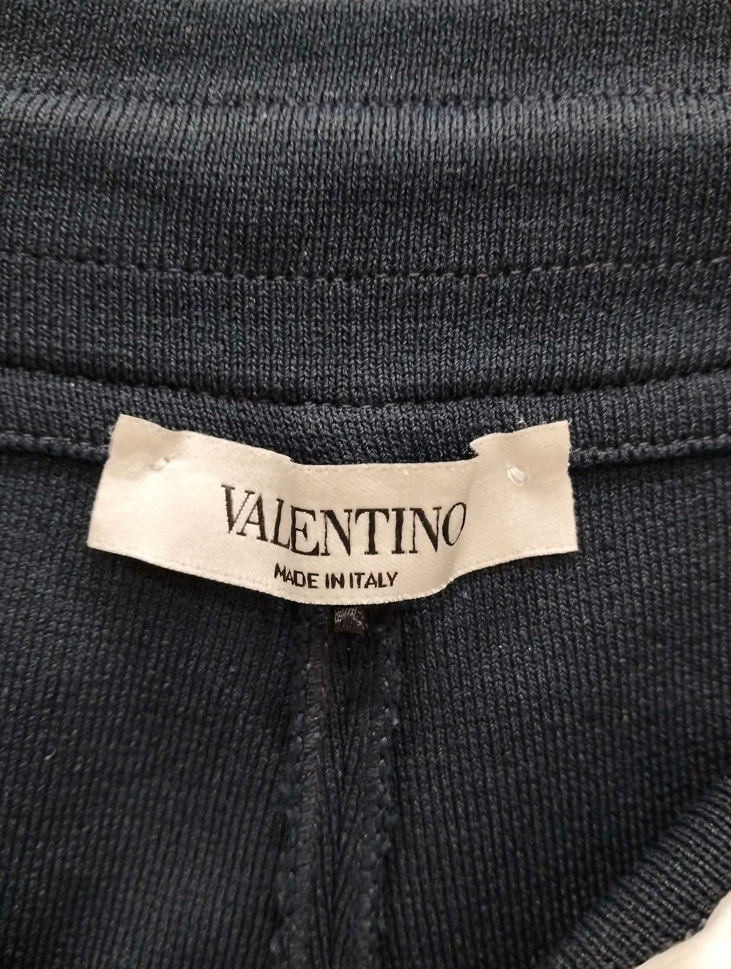 Valentino Valentino Shorts S Men Size US 30 / EU 46 - 4 Thumbnail