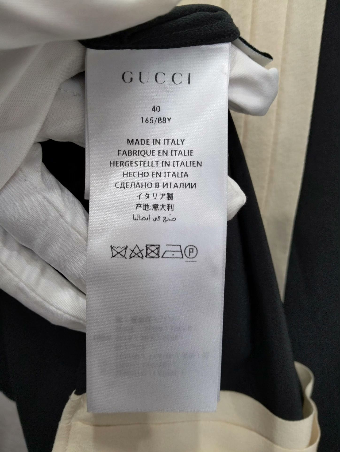 Gucci Gucci Button Up 40 Women Size M / US 6-8 / IT 42-44 - 4 Thumbnail