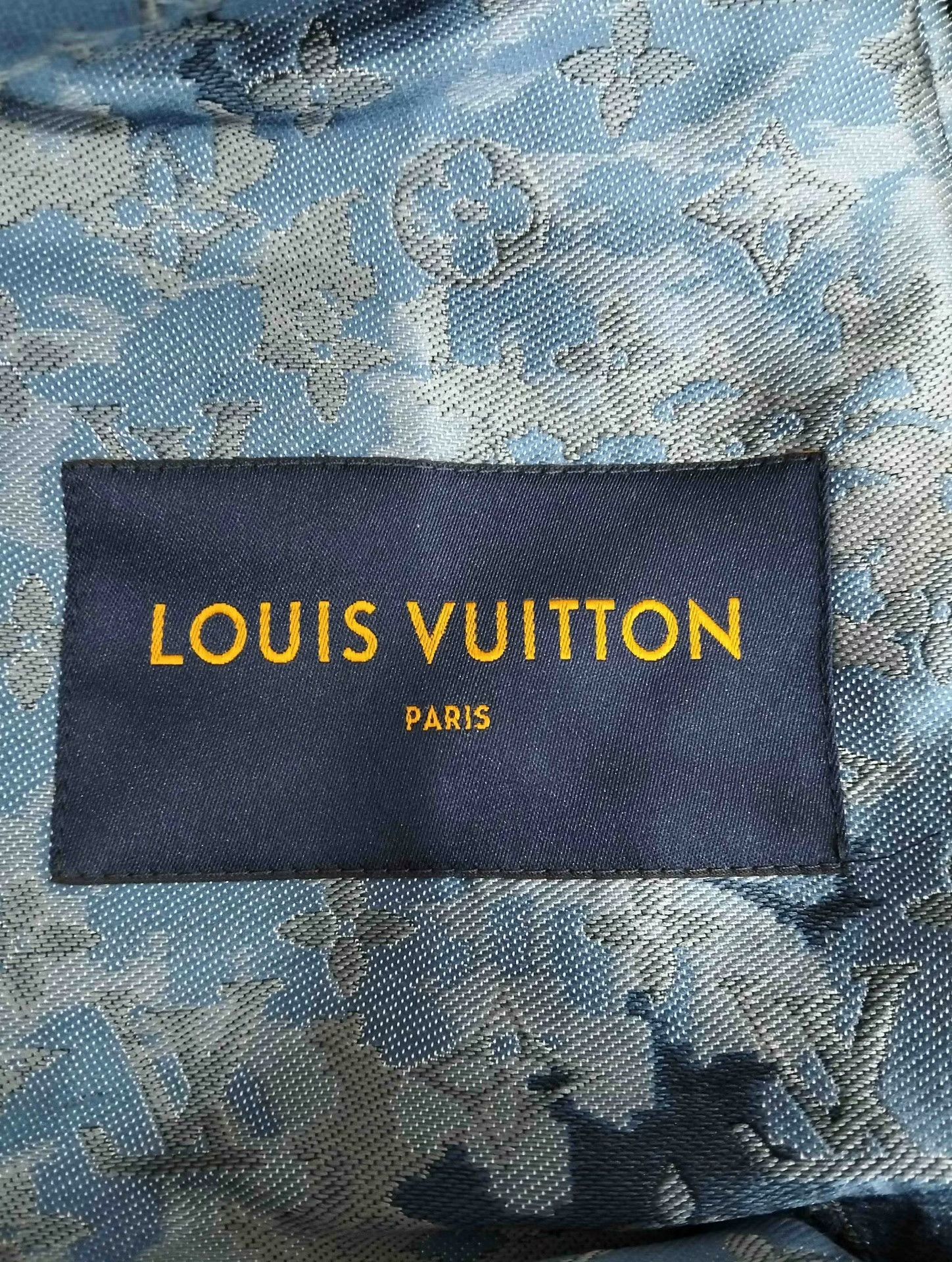 Louis Vuitton Louis Vuitton Light Jacket 48 Men Size US XL / EU 56 / 4 - 3 Thumbnail