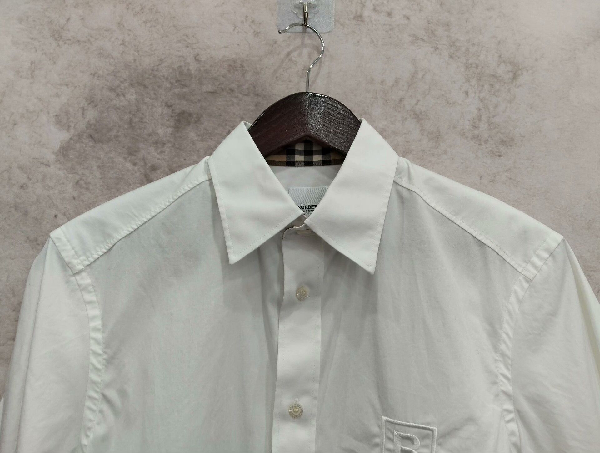 Burberry Burberry Shirt XS Men Size US XS / EU 42 / 0 - 8 Thumbnail