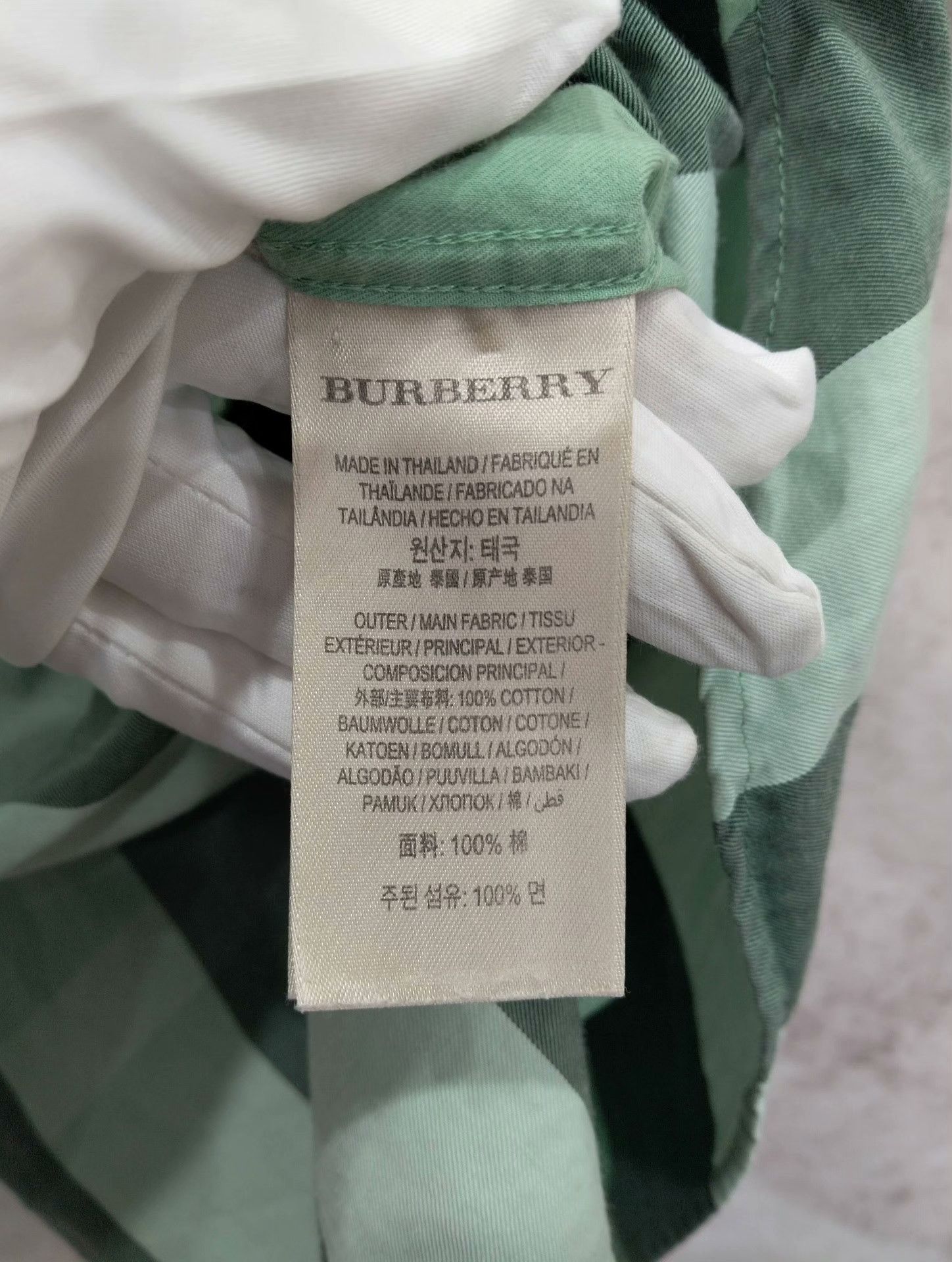 Burberry Burberry Shirt S Men Size US S / EU 44-46 / 1 - 7 Thumbnail