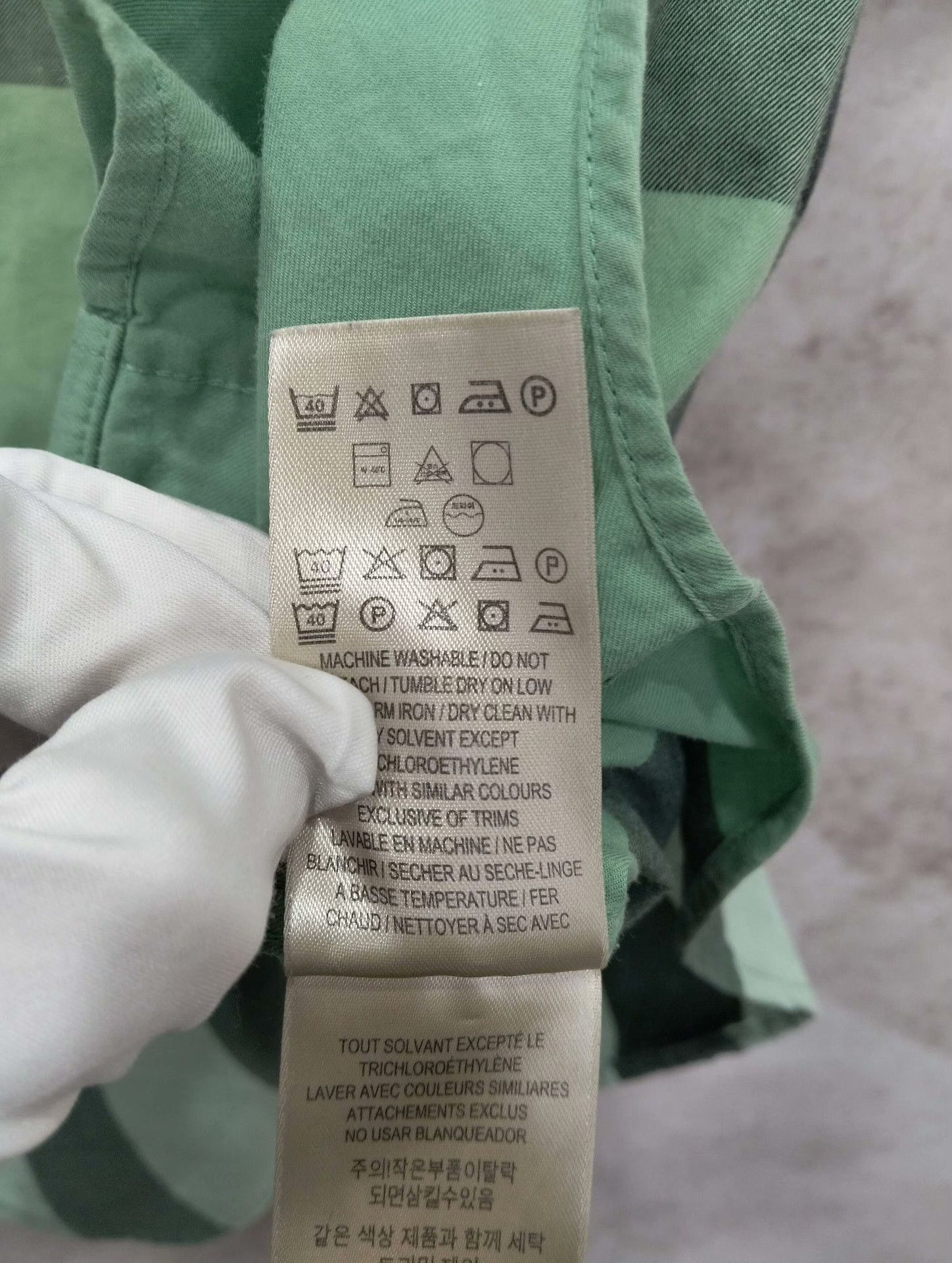 Burberry Burberry Shirt S Men Size US S / EU 44-46 / 1 - 4 Thumbnail