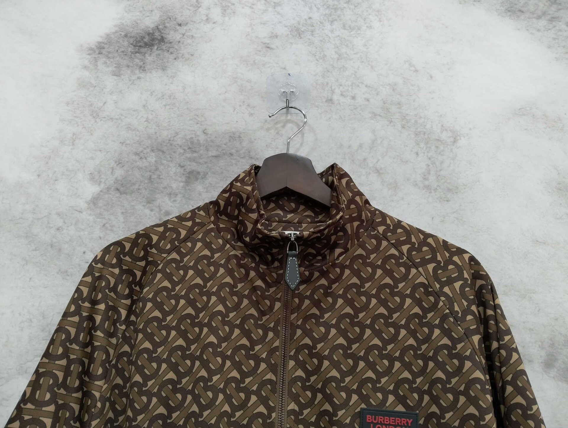 Burberry Burberry Jacket S Women Size S / US 4 / IT 40 - 2 Thumbnail
