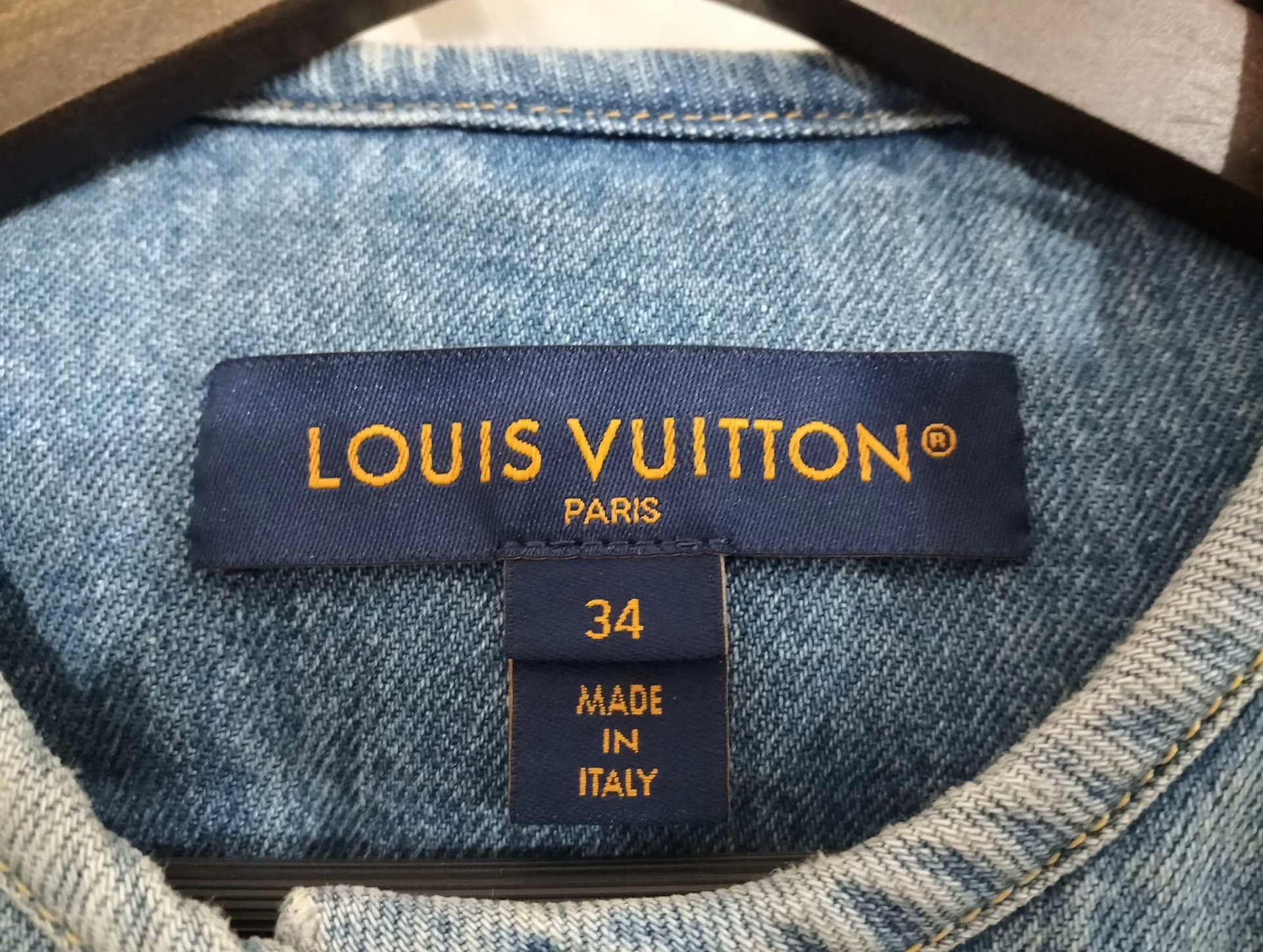 Louis Vuitton Louis Vuitton Light Jacket 34 Men Size US XS / EU 42 / 0 - 3 Thumbnail