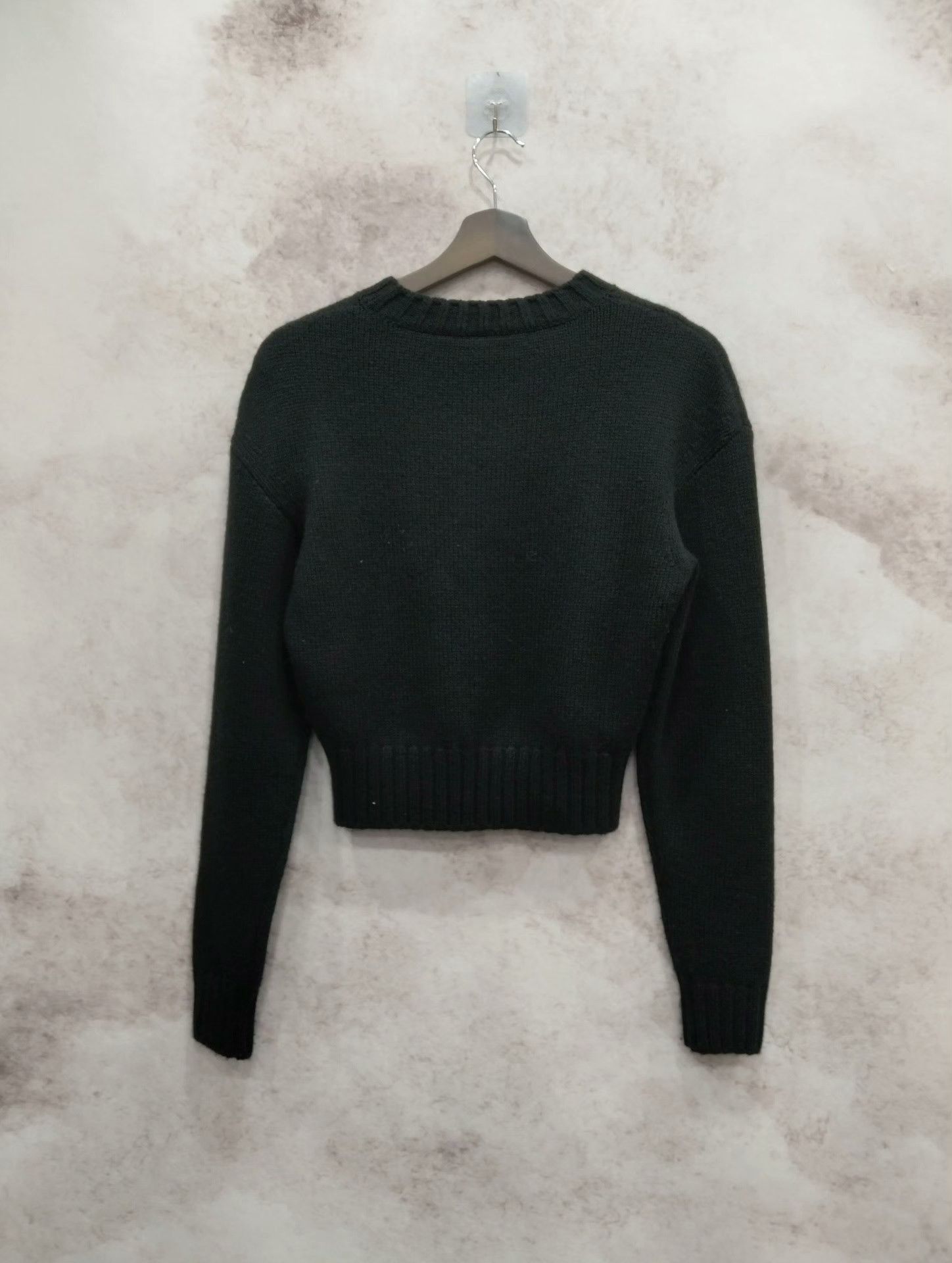 Chanel Chanel Knit Sweater 34 Women Size XS / US 0-2 / IT 36-38 - 2 Thumbnail