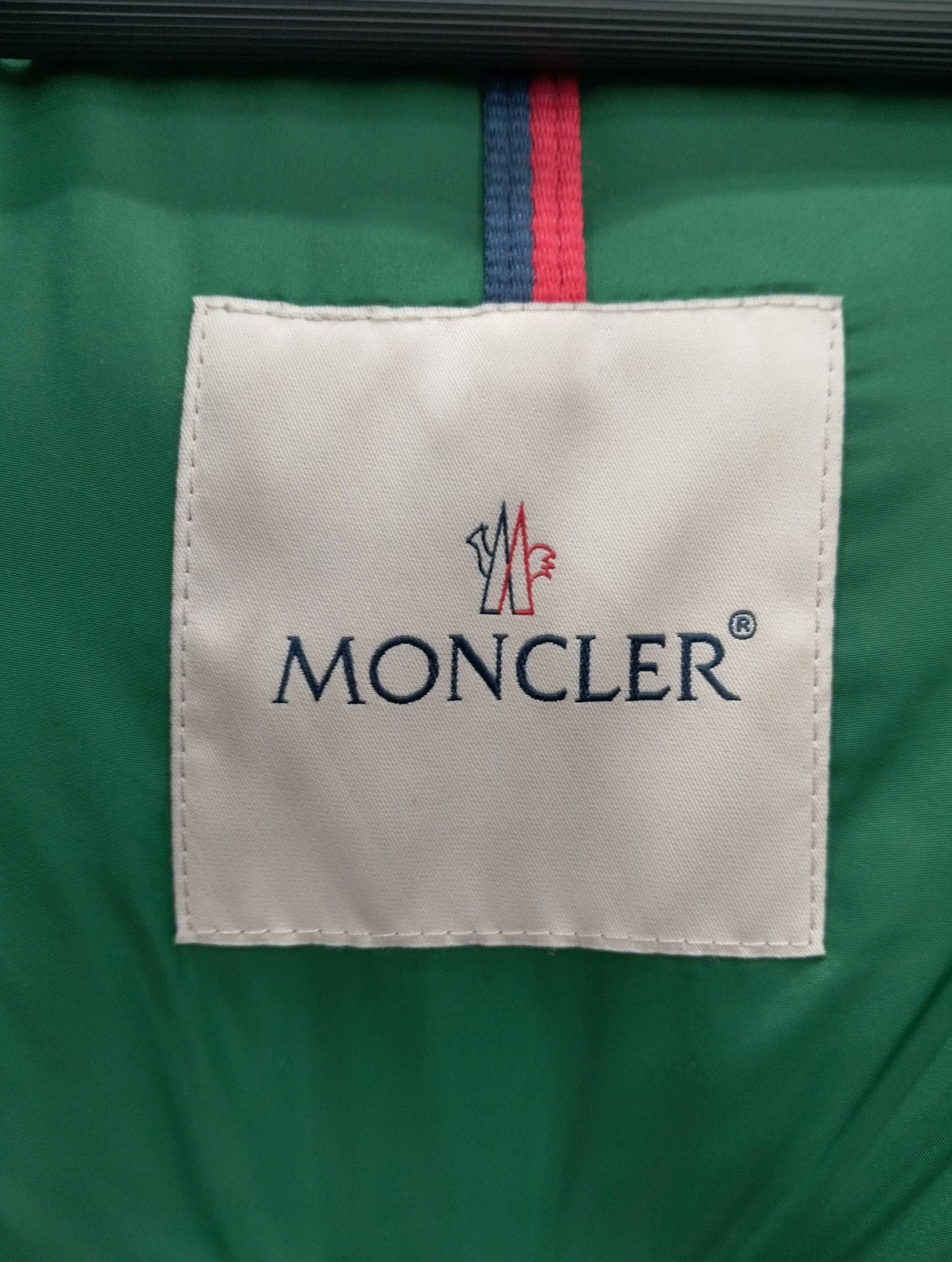 Moncler Moncler Down Heavy Coat L Men Size US L / EU 52-54 / 3 - 3 Thumbnail