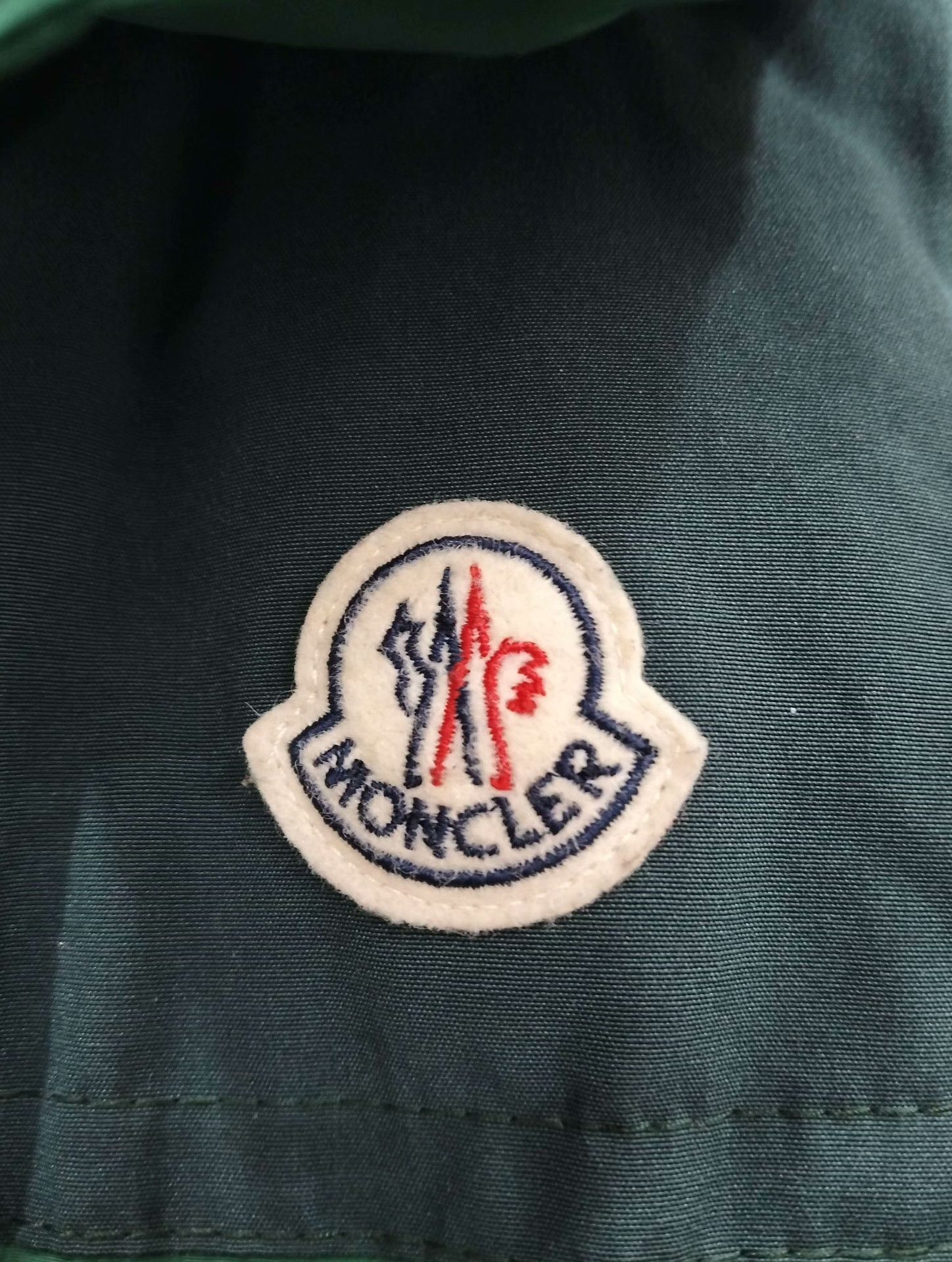 Moncler Moncler Down Heavy Coat L Men Size US L / EU 52-54 / 3 - 8 Thumbnail