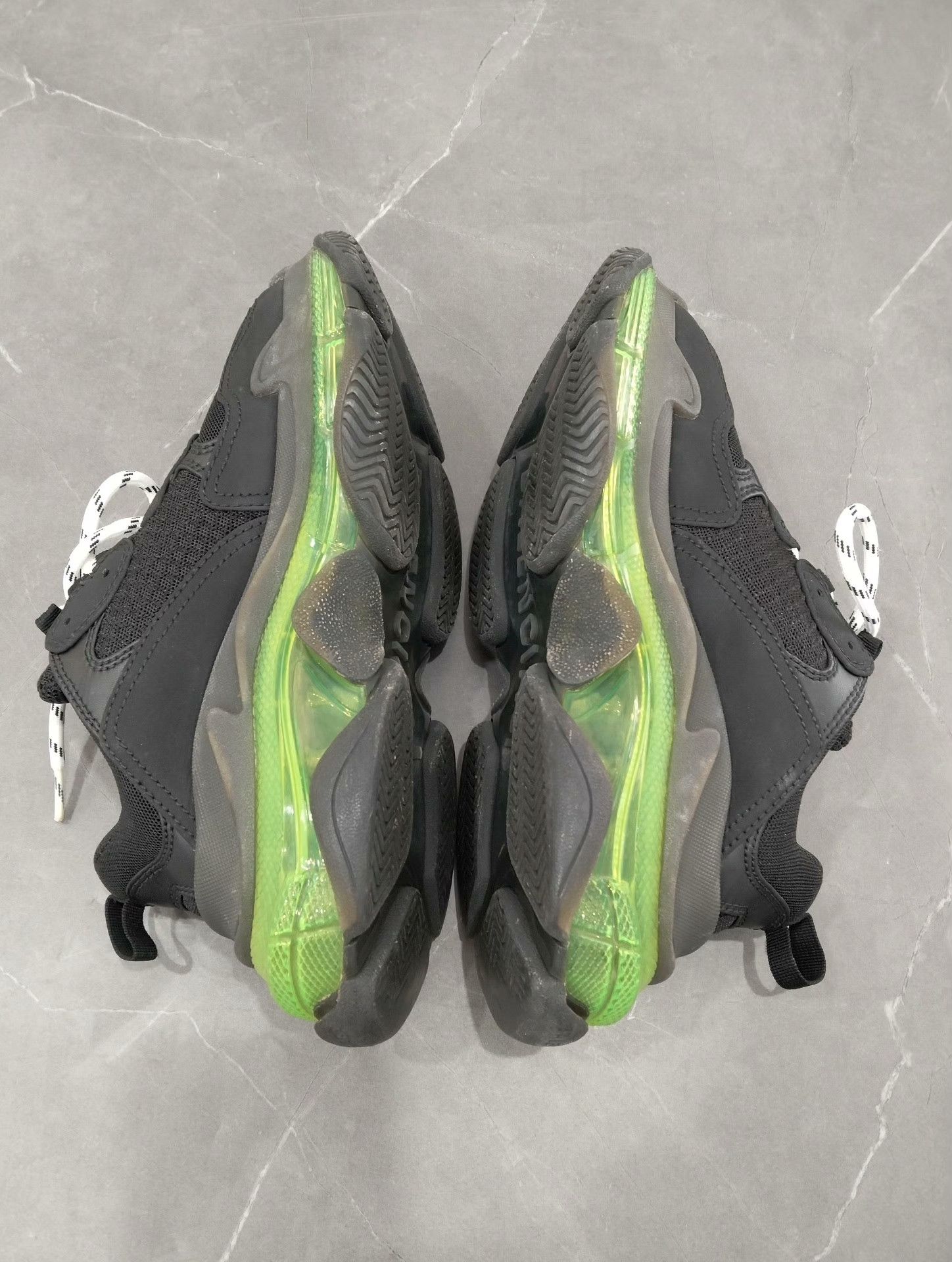 Balenciaga Balenciaga Lowtop Sneakers 36 Women Size US 6 / IT 36 - 2 Thumbnail