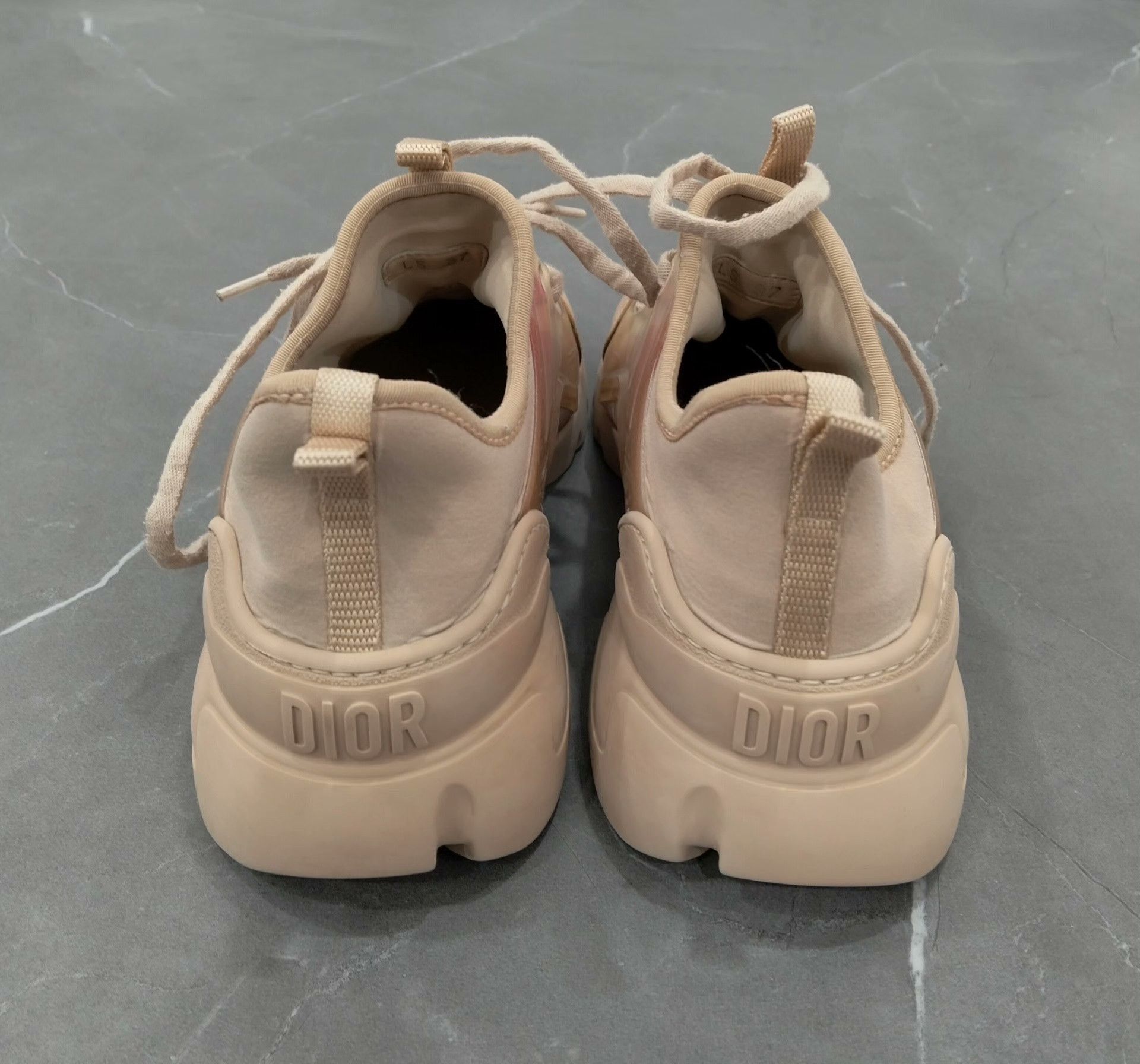Dior Dior Lowtop Sneakers 37 Women Size US 6.5 / IT 36.5 - 6 Thumbnail