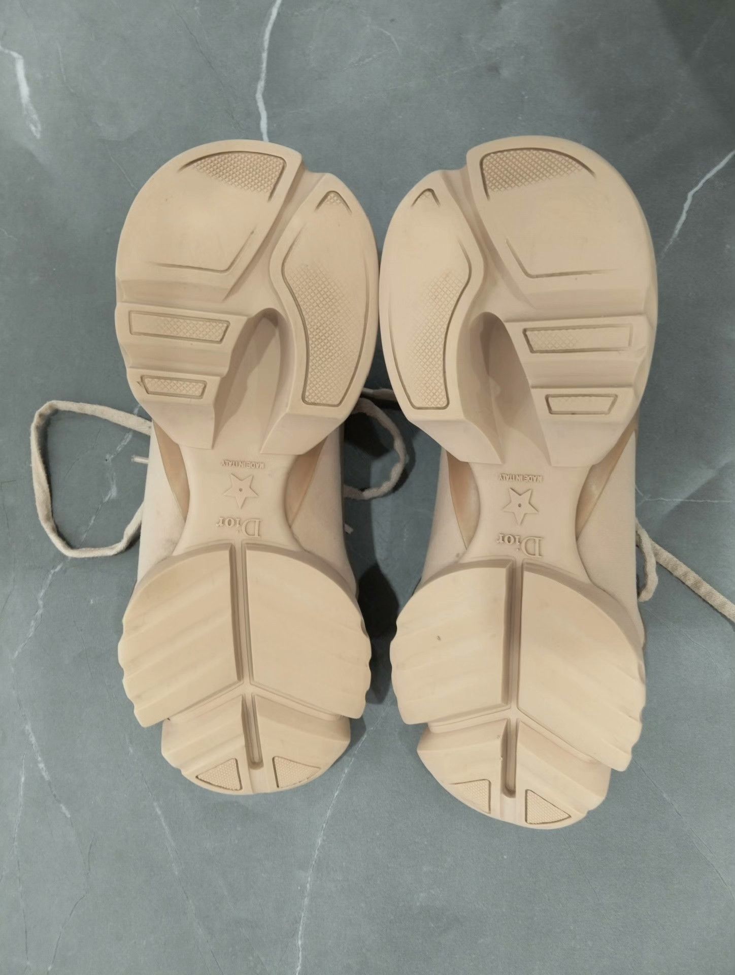 Dior Dior Lowtop Sneakers 37 Women Size US 6.5 / IT 36.5 - 5 Thumbnail
