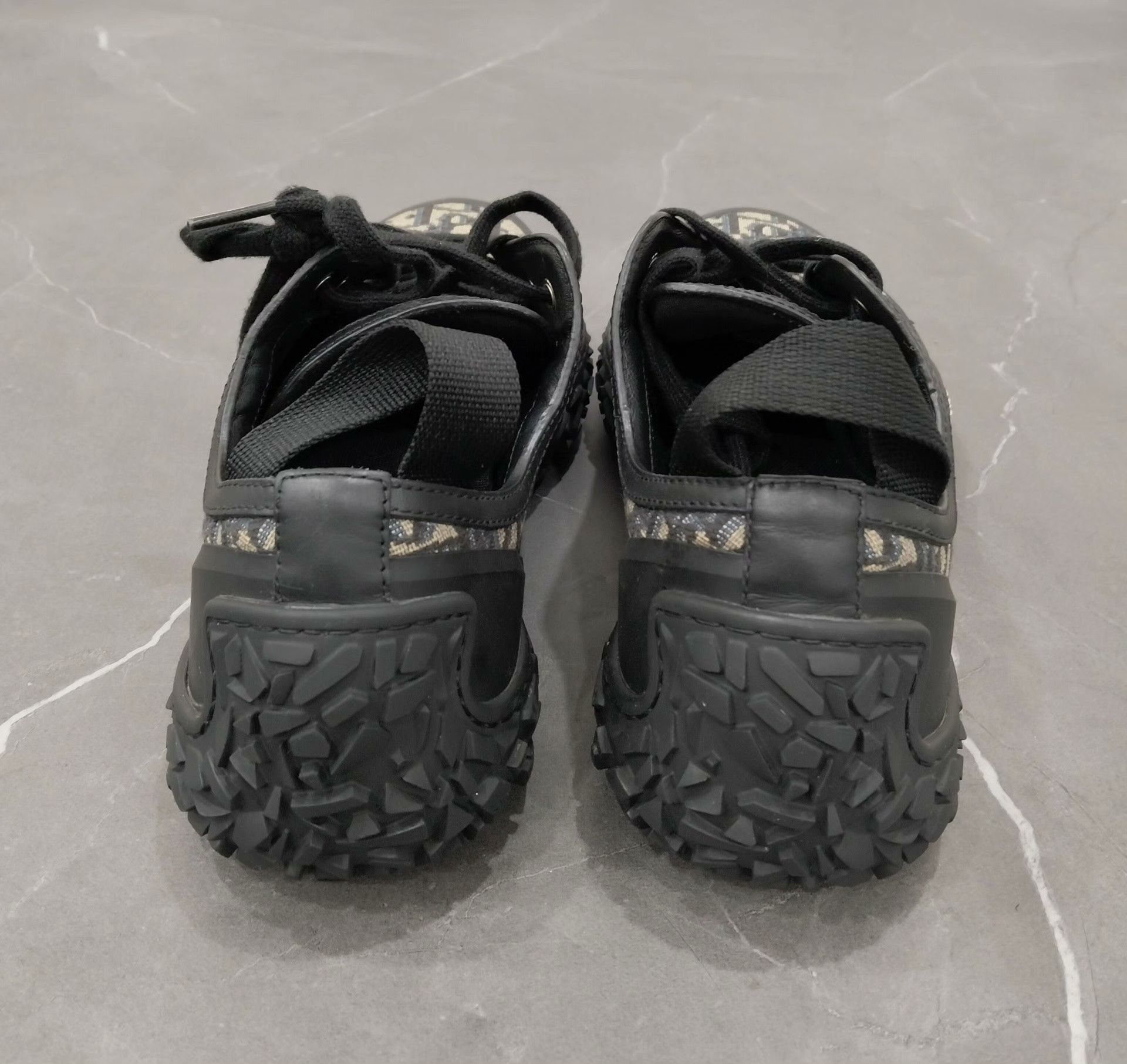 Dior Dior Lowtop Sneakers 39 Women Size US 8.5 / IT 38.5 - 5 Thumbnail